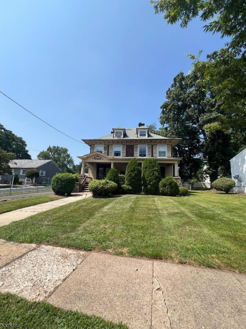 Plainfield City, New Jersey, 07063, United States, 6 Bedrooms Bedrooms, ,5 BathroomsBathrooms,Residential,For Sale,1967599