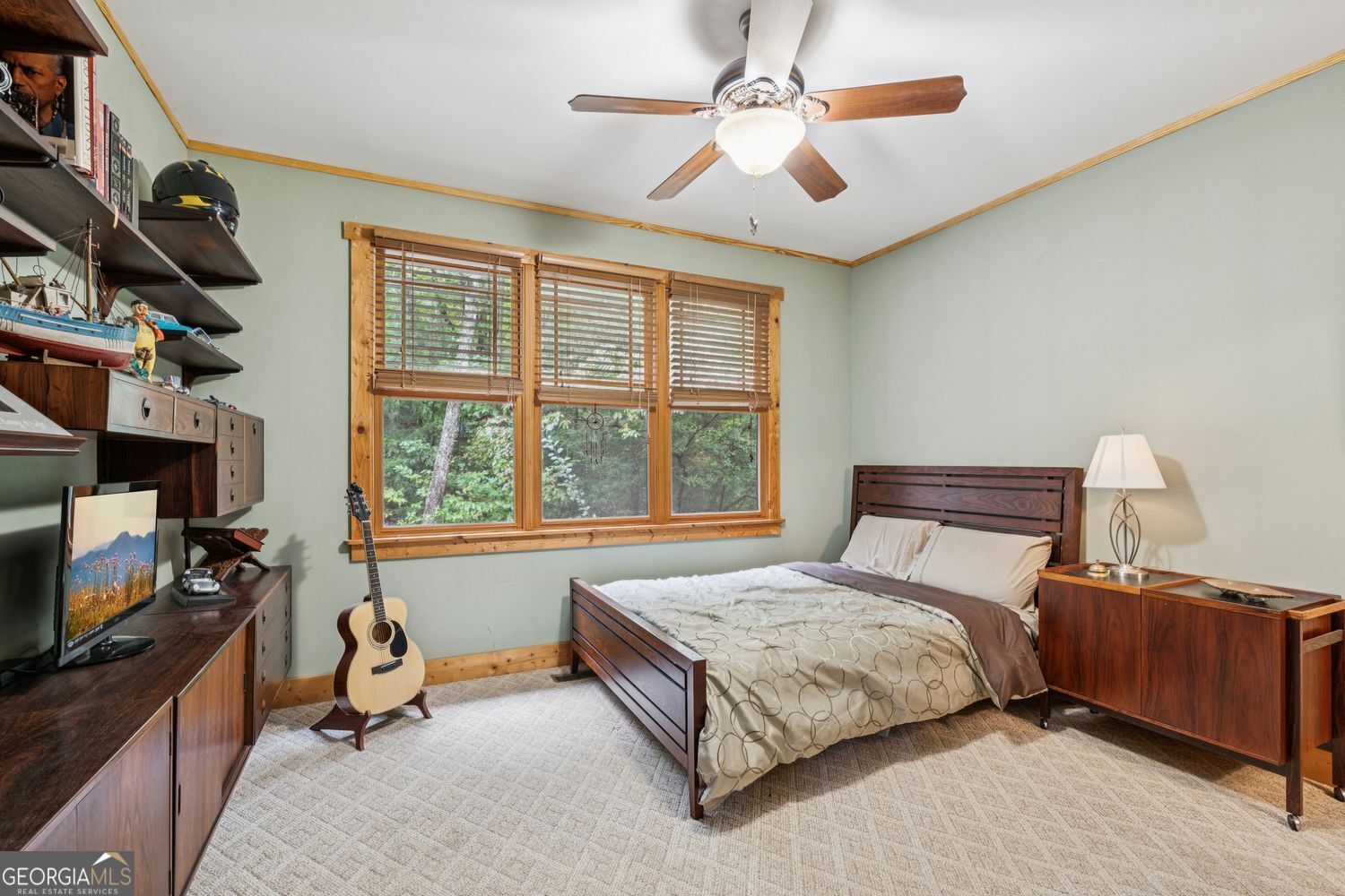 Ellijay, Georgia, 30540, United States, 3 Bedrooms Bedrooms, ,4 BathroomsBathrooms,Residential,For Sale,1952403