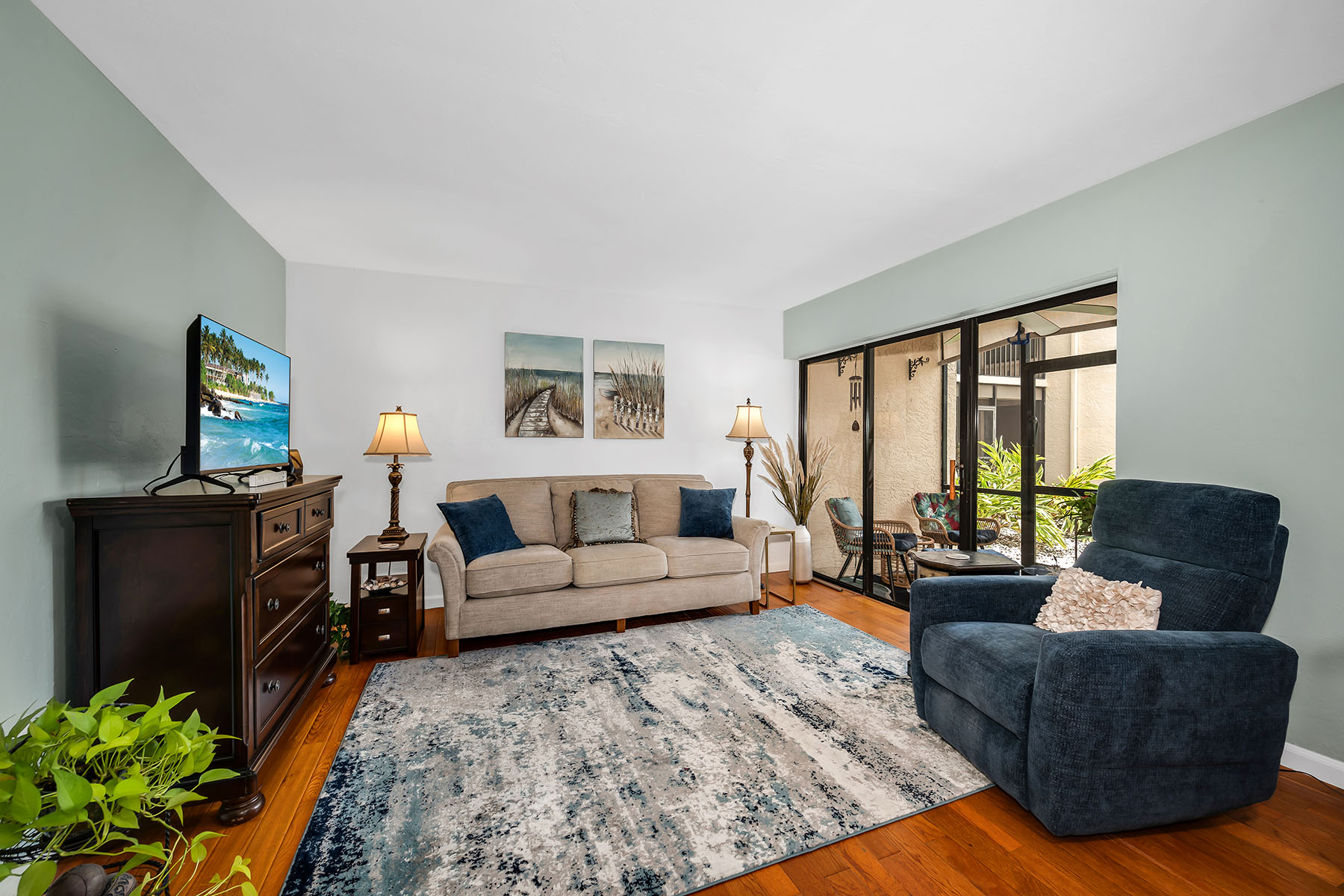  CROSS CREEK - TERRACE CONDO VILLAGE - 物件實景