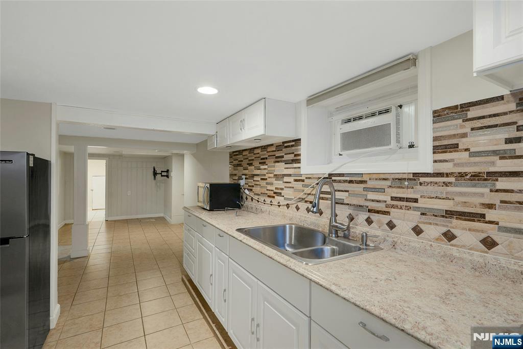 Ridgefield, New Jersey, 07657, United States, 4 Bedrooms Bedrooms, ,3 BathroomsBathrooms,Residential,For Sale,1991908