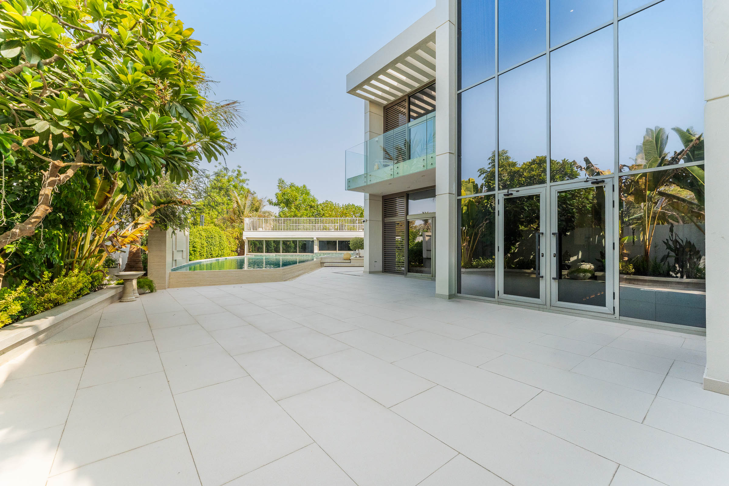  Upgraded Villa With City Views in MBR City - 物件實景