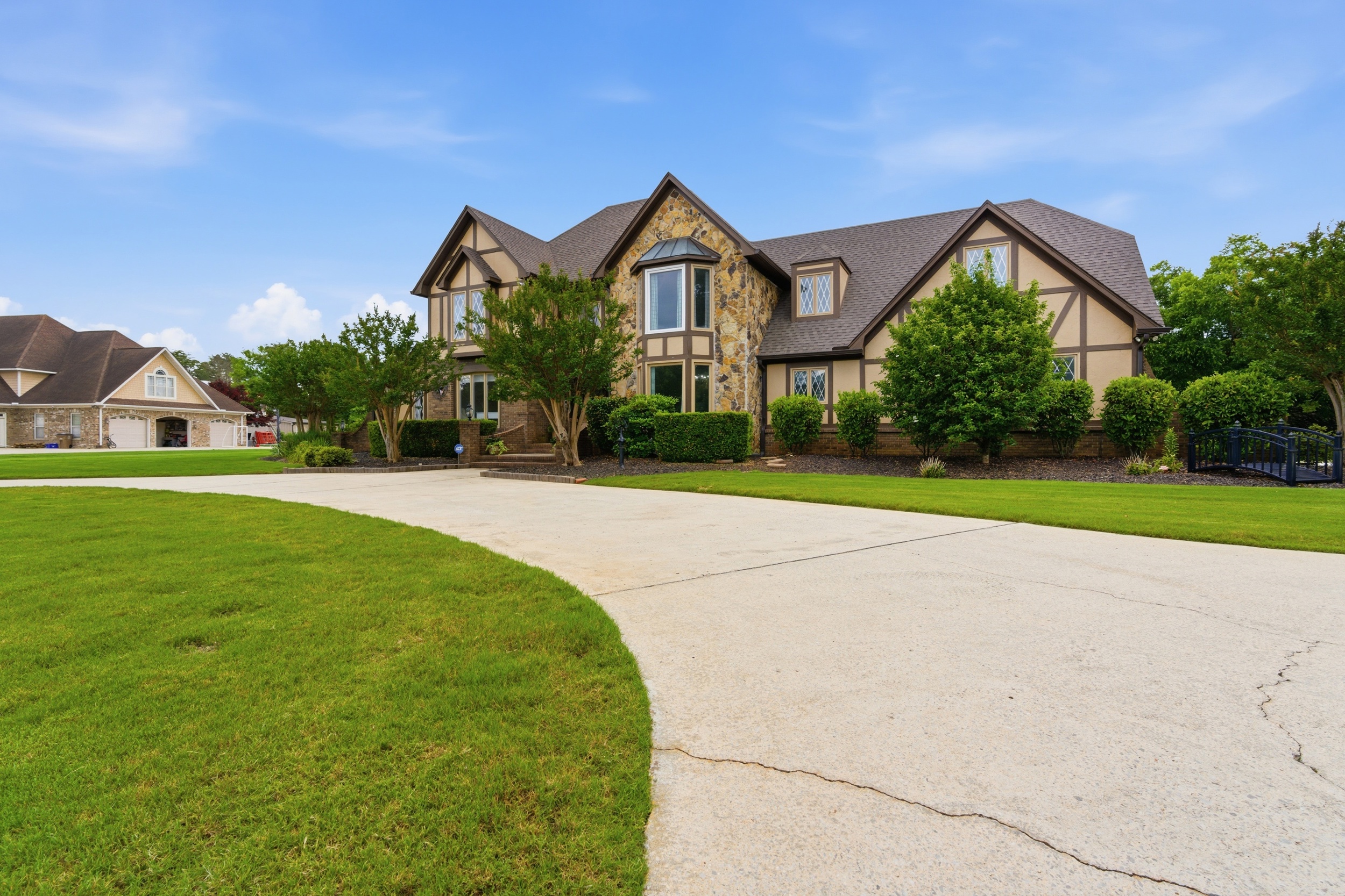  2505 Ashmor Place Southeast - 物件實景
