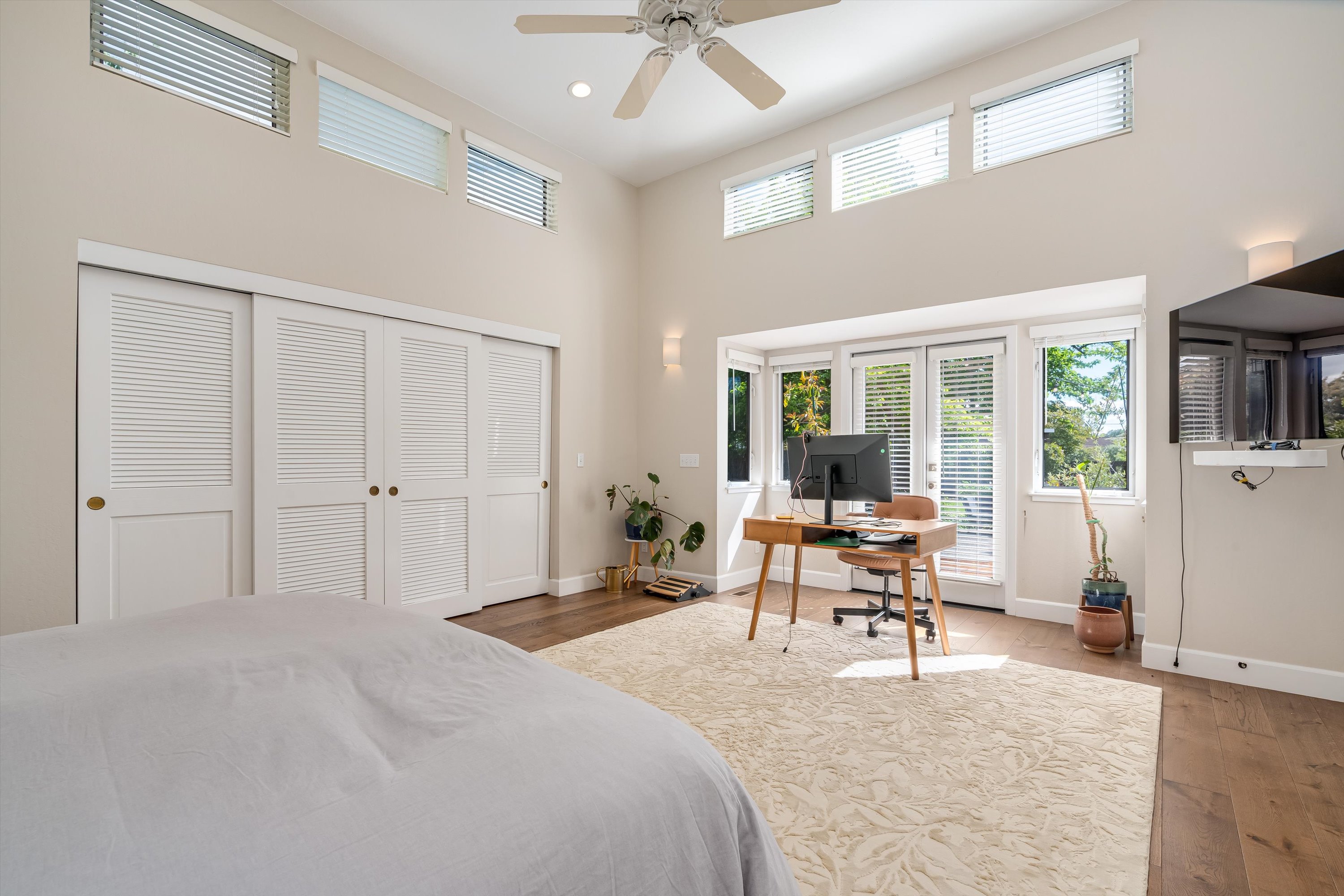  960 Lark Ave - 物件實景