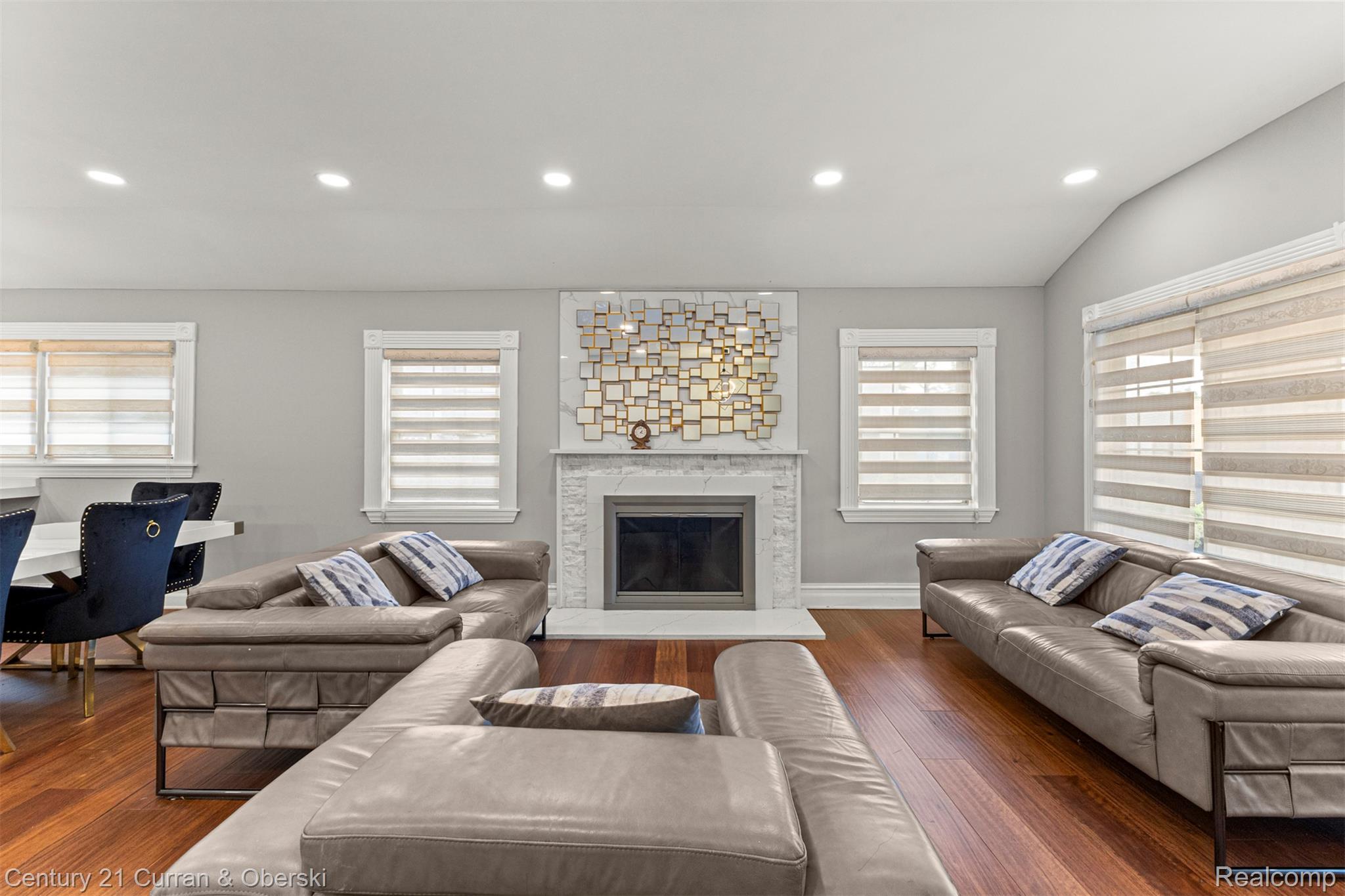 Dearborn Heights, Michigan, 48127, United States, 3 Bedrooms Bedrooms, ,3 BathroomsBathrooms,Residential,For Sale,1979966