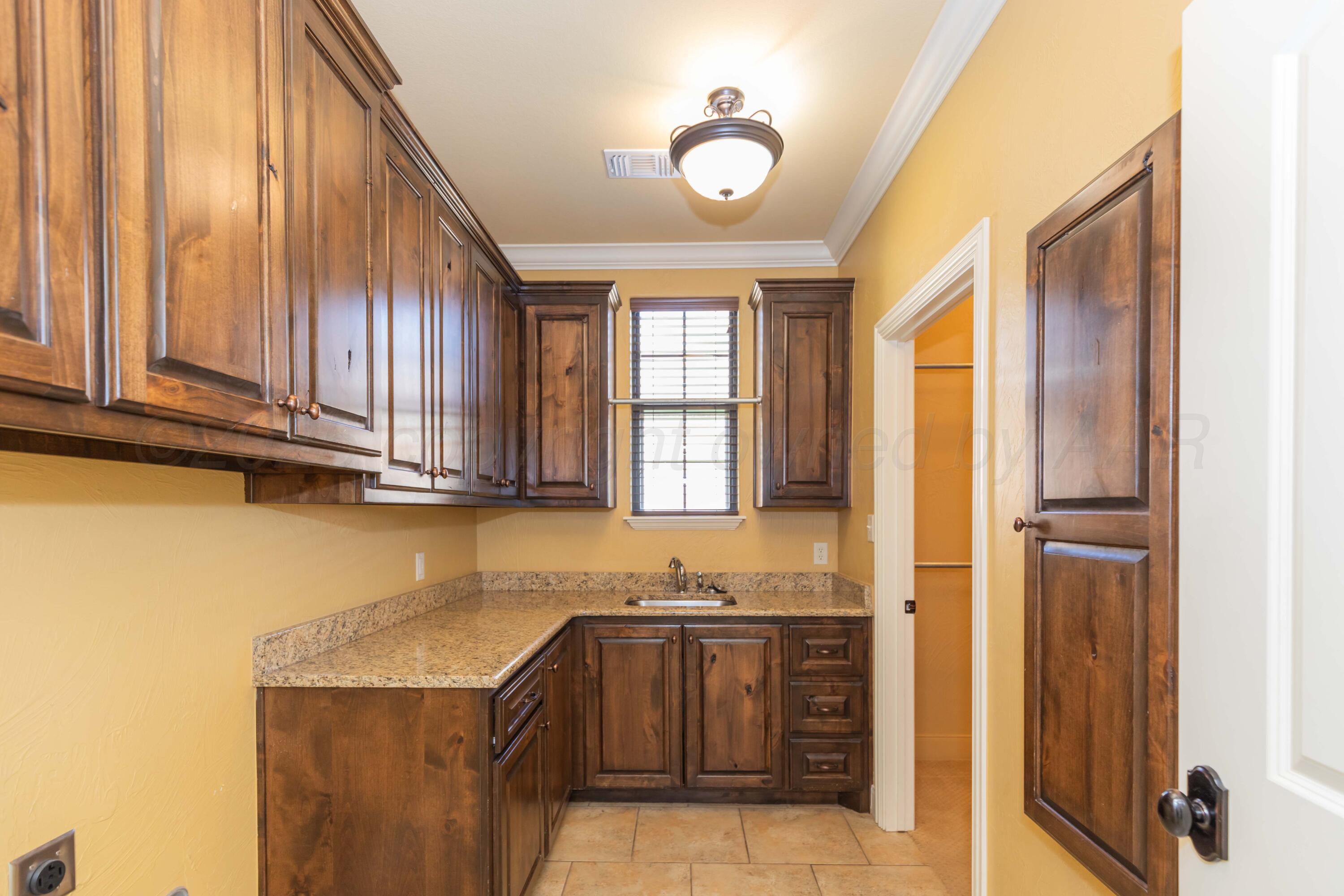 Amarillo, Texas, 79124, United States, 3 Bedrooms Bedrooms, ,3 BathroomsBathrooms,Residential,For Sale,1868756