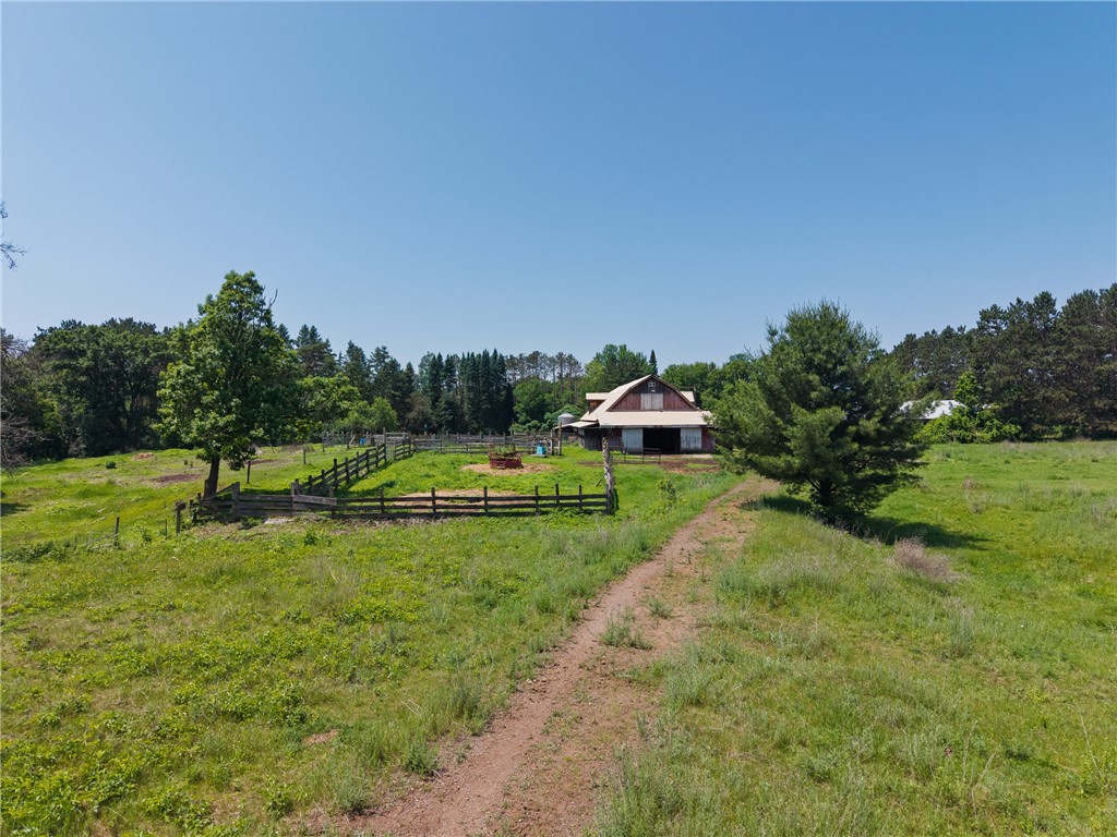 Cadott, Wisconsin, 54727, United States, 4 Bedrooms Bedrooms, ,3 BathroomsBathrooms,Residential,For Sale,1990945