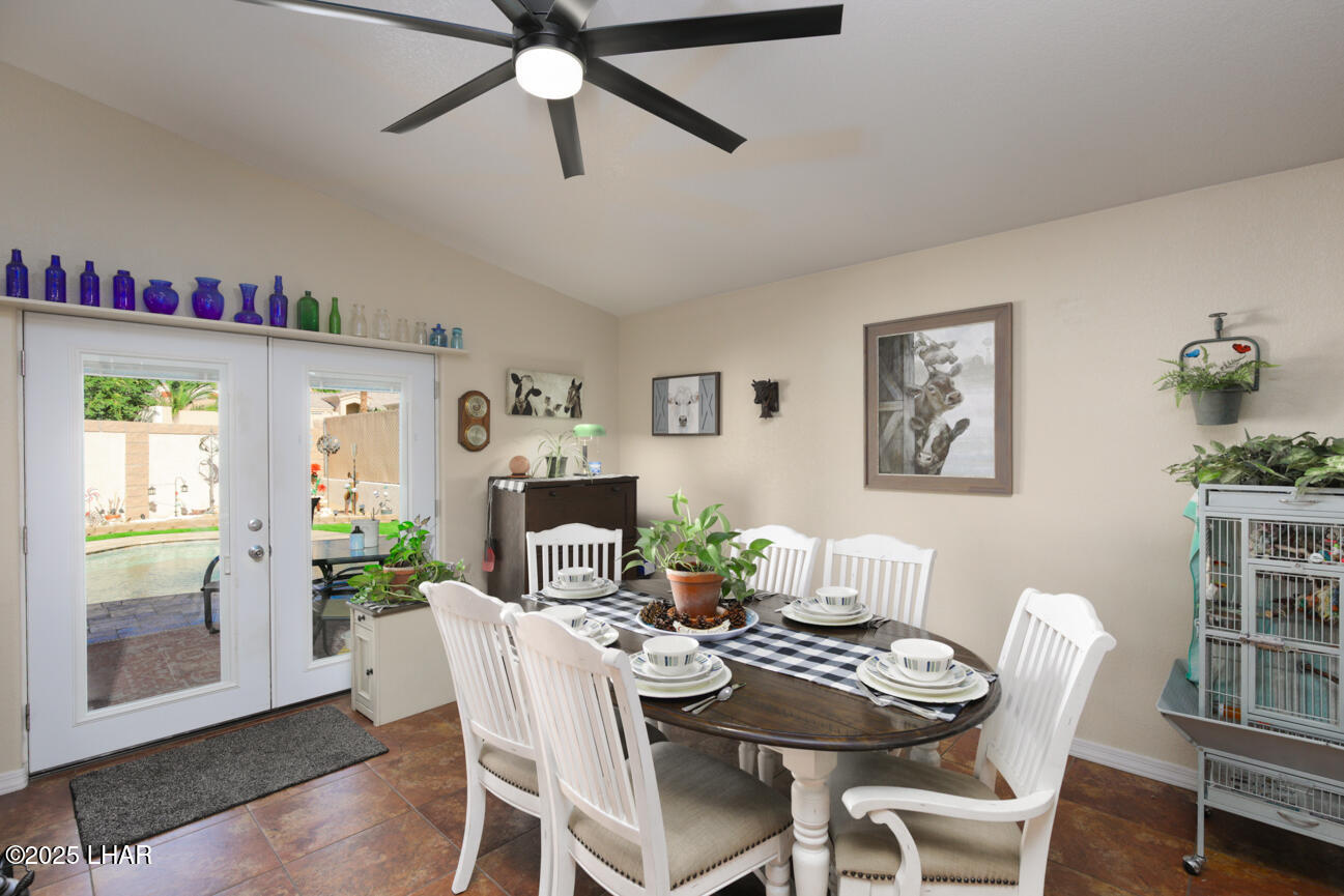 Lake Havasu City, Arizona, 86403, United States, 3 Bedrooms Bedrooms, ,2 BathroomsBathrooms,Residential,For Sale,1990942