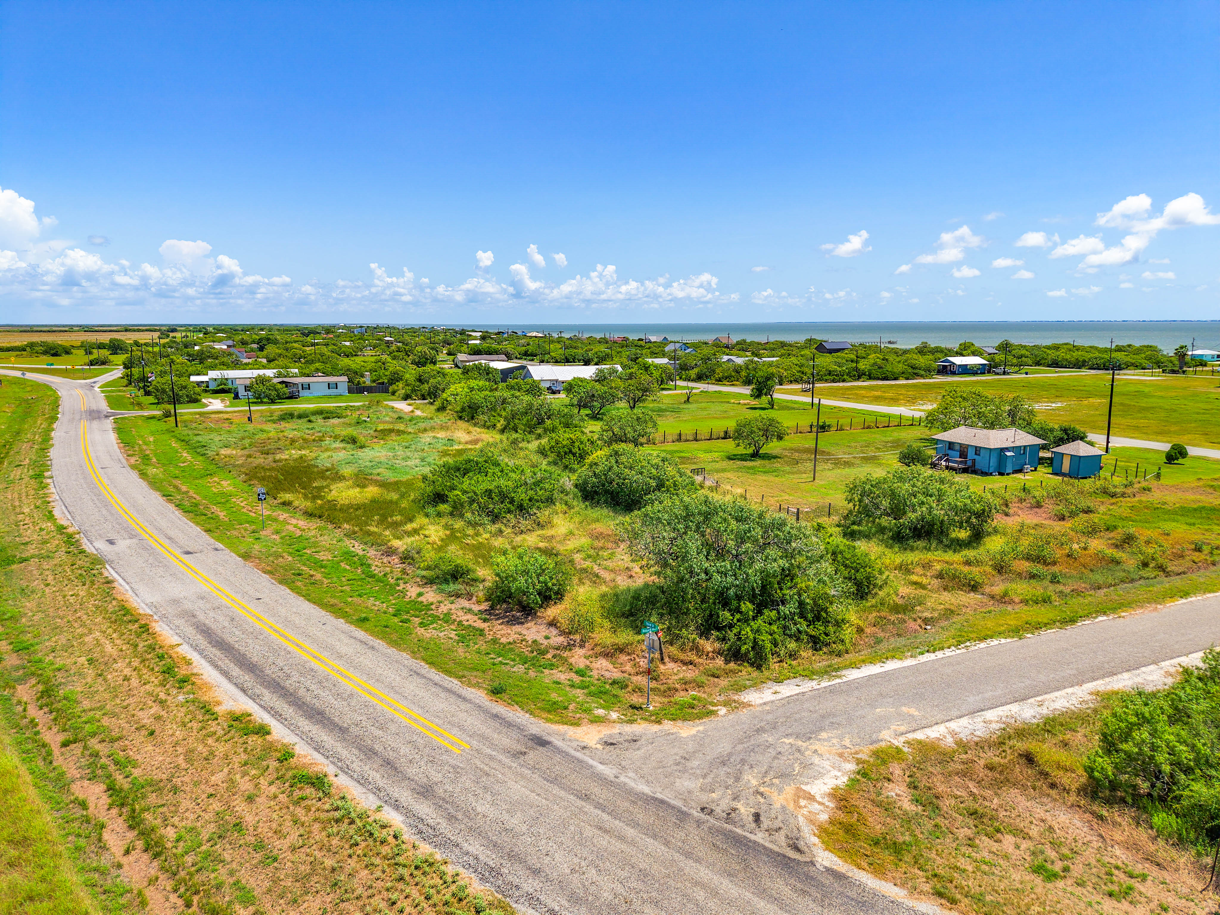  1+ Acre Homesite with Utilities - 物件實景