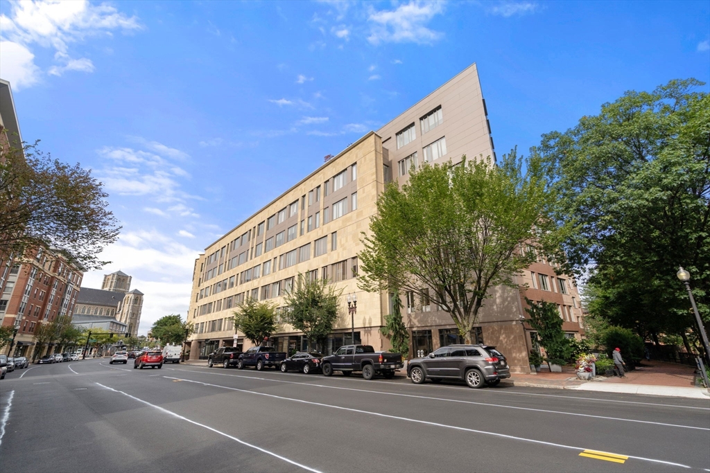 Boston, Massachusetts, 02118, United States, 1 Bedroom Bedrooms, ,1 BathroomBathrooms,Residential,For Sale,1950735