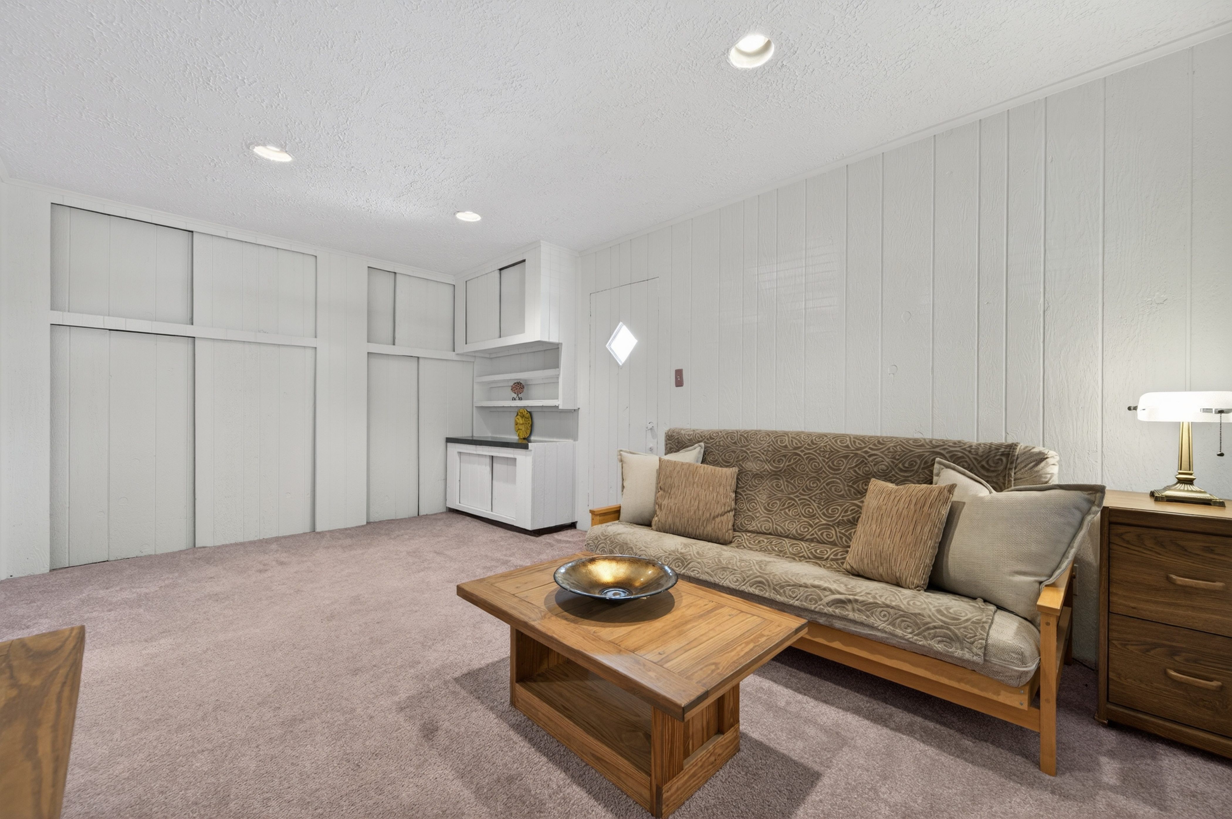  57-26 225th Street, Bayside, NY, 11364 - 物件實景