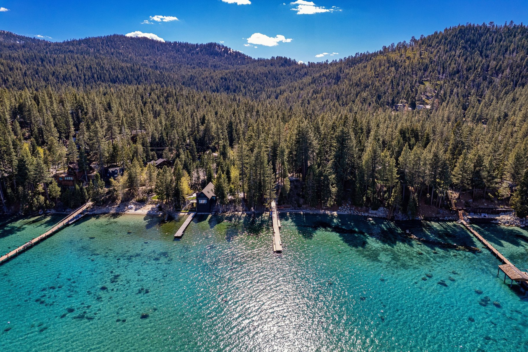  Lake Tahoe Sanctuary with HOA Pier, Beach, and Buoy Field - 物件實景