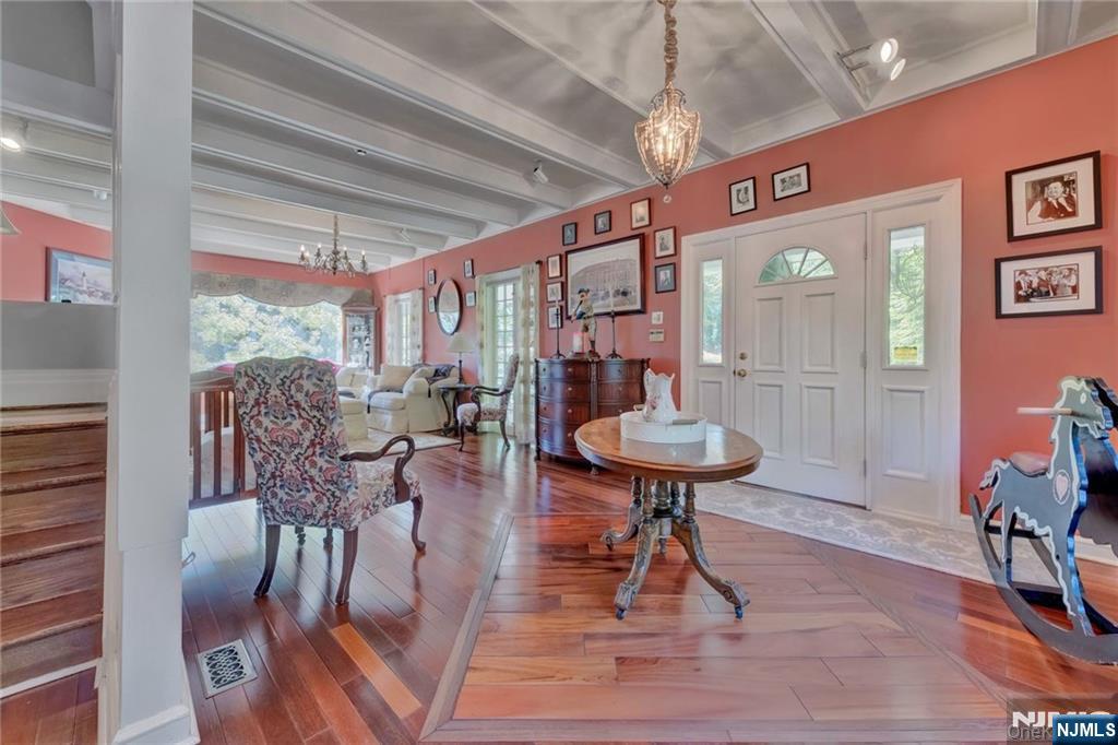 Nanuet, New York, 10954, United States, 6 Bedrooms Bedrooms, ,7 BathroomsBathrooms,Residential,For Sale,1988199