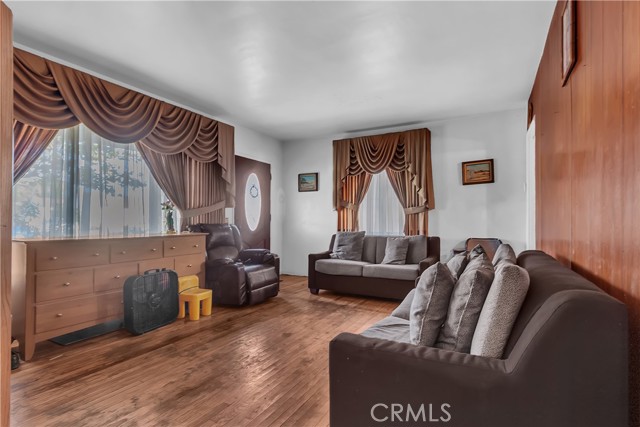 Buena Park, California, 90621, United States, 2 Bedrooms Bedrooms, ,1 BathroomBathrooms,Residential,For Sale,2005583