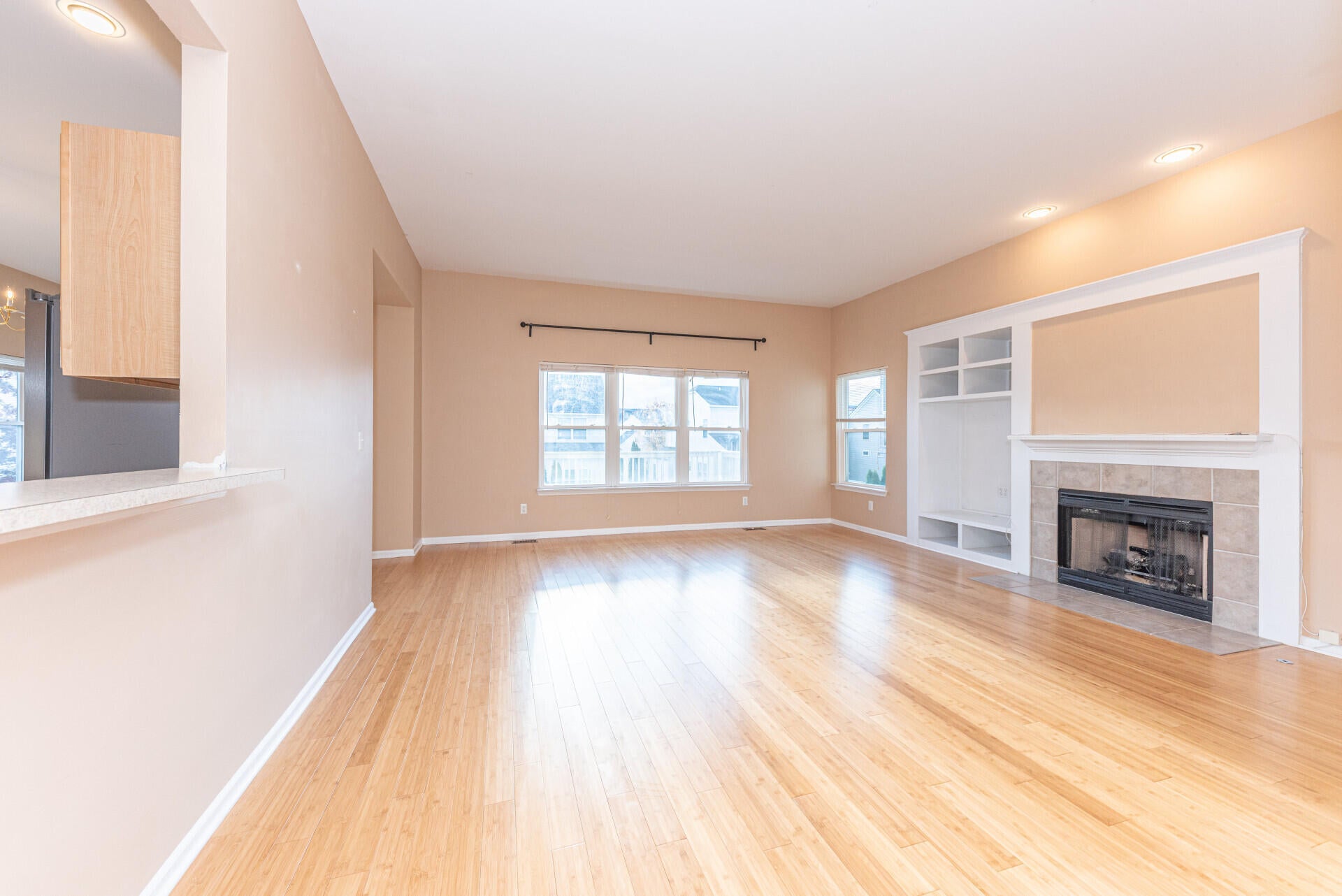 Ann Arbor, Michigan, 48103, United States, 4 Bedrooms Bedrooms, ,3 BathroomsBathrooms,Residential,For Sale,1991592