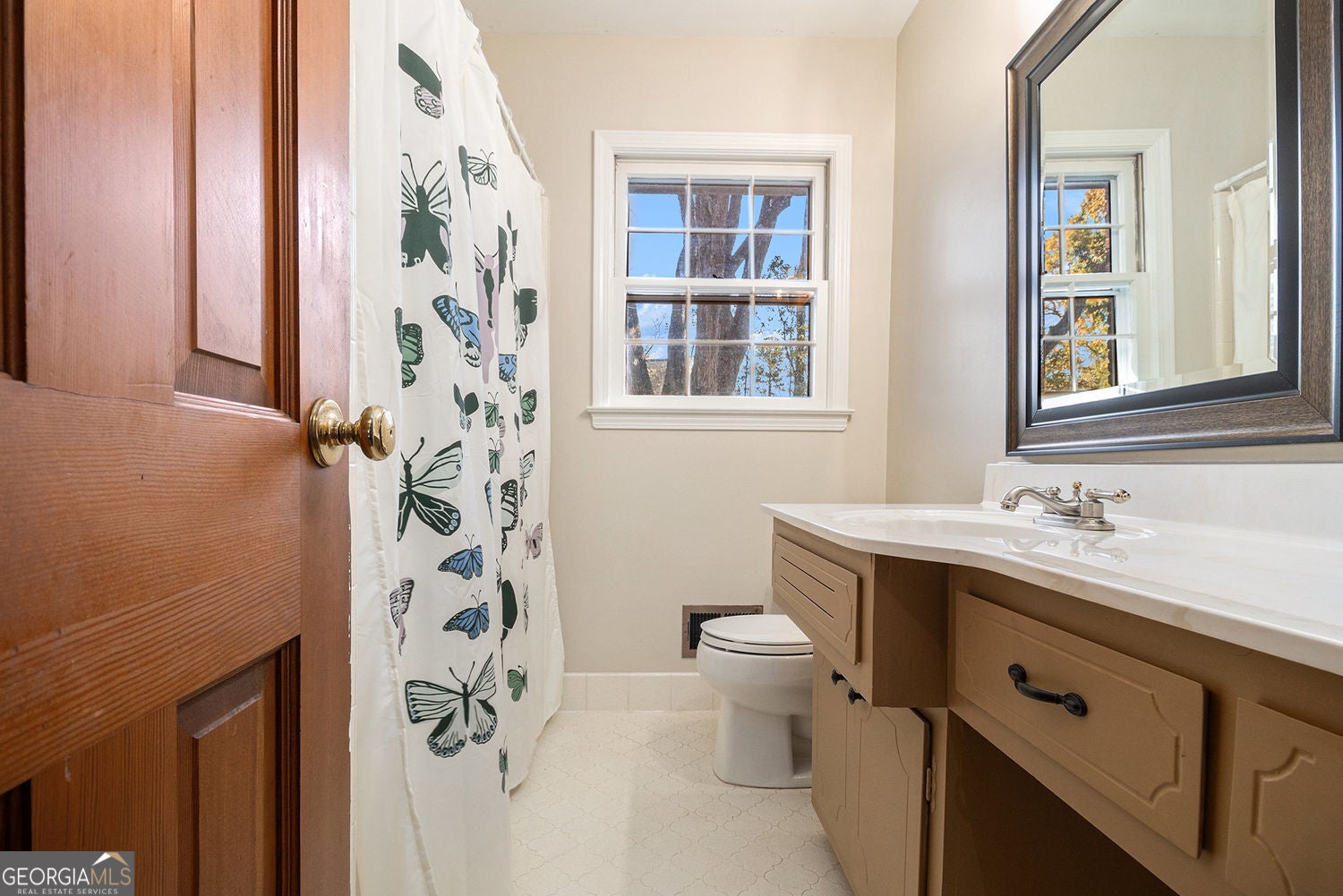 Tucker, Georgia, 30084, United States, 3 Bedrooms Bedrooms, ,2 BathroomsBathrooms,Residential,For Sale,1992520