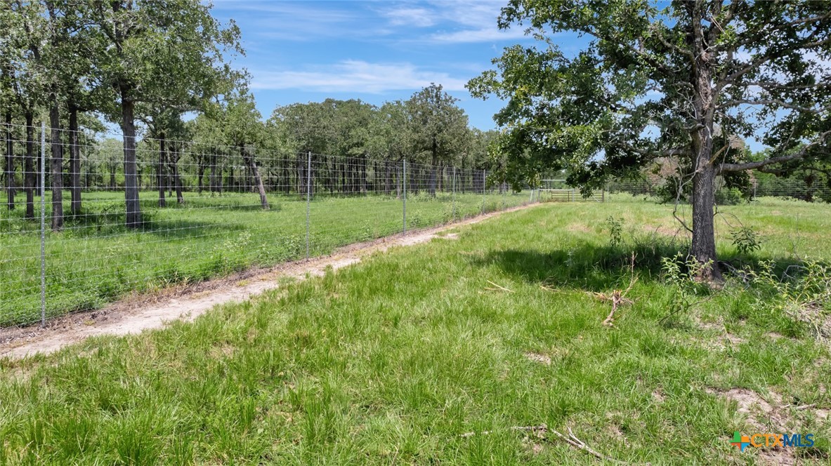 13320 US Highway 77, Hallettsville, Texas, 77964, United States, ,Land,For Sale,13320 US Highway 77,1614755