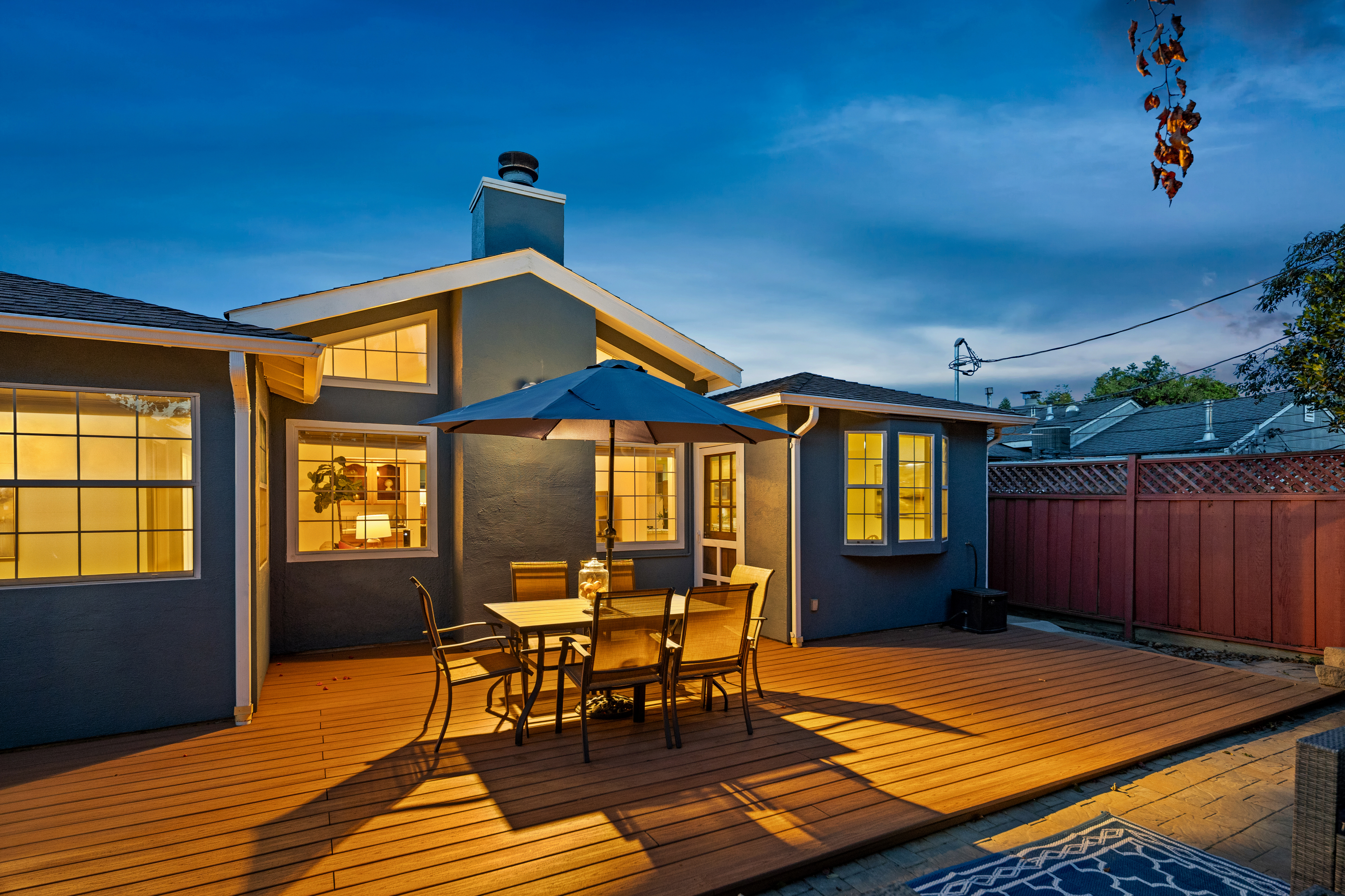  Single-Level Home in Desirable San Mateo Village - 物件實景