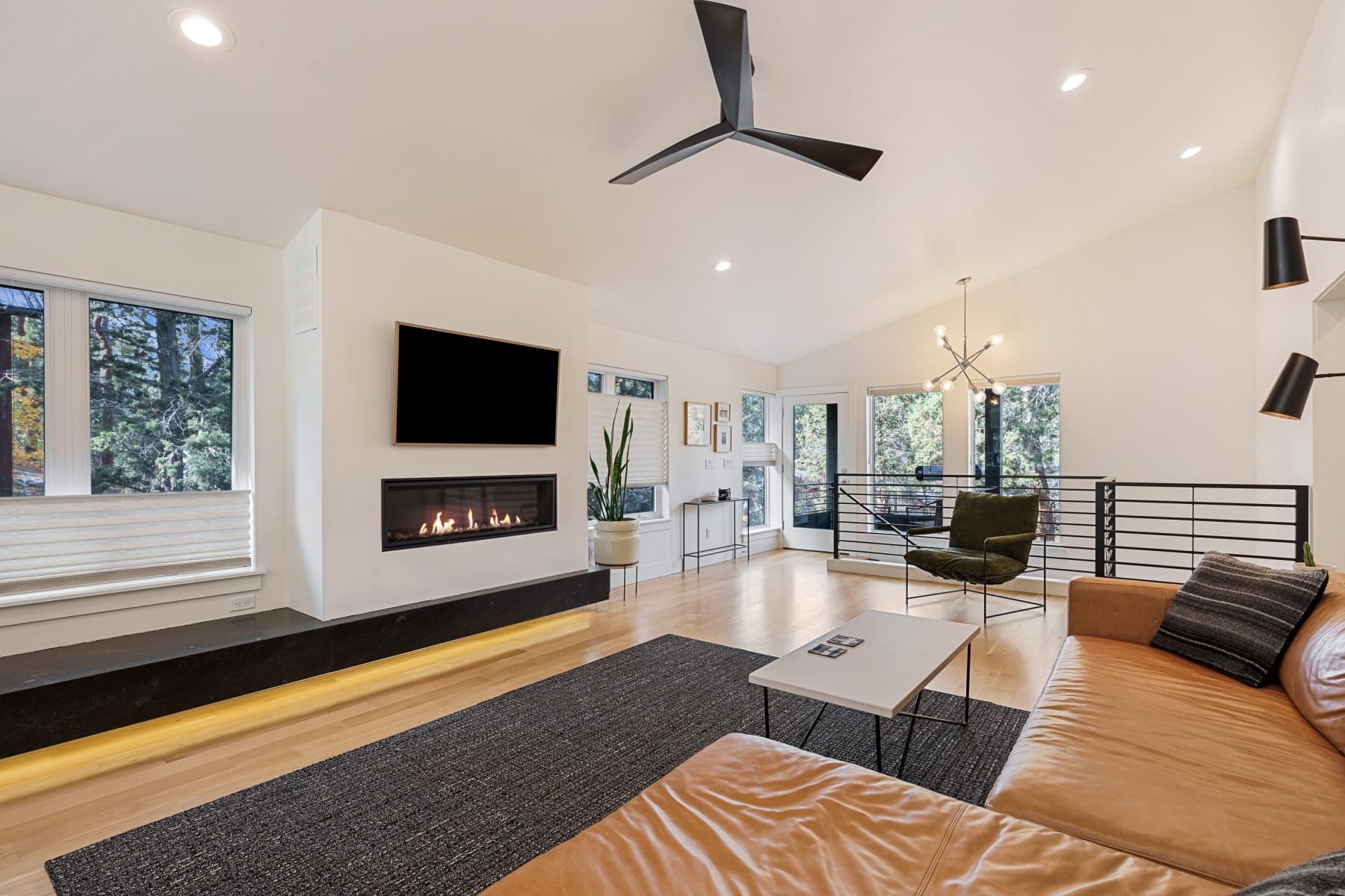  61552 Oakwood Place #1 & 2 Bend, OR 97702 - 物件實景