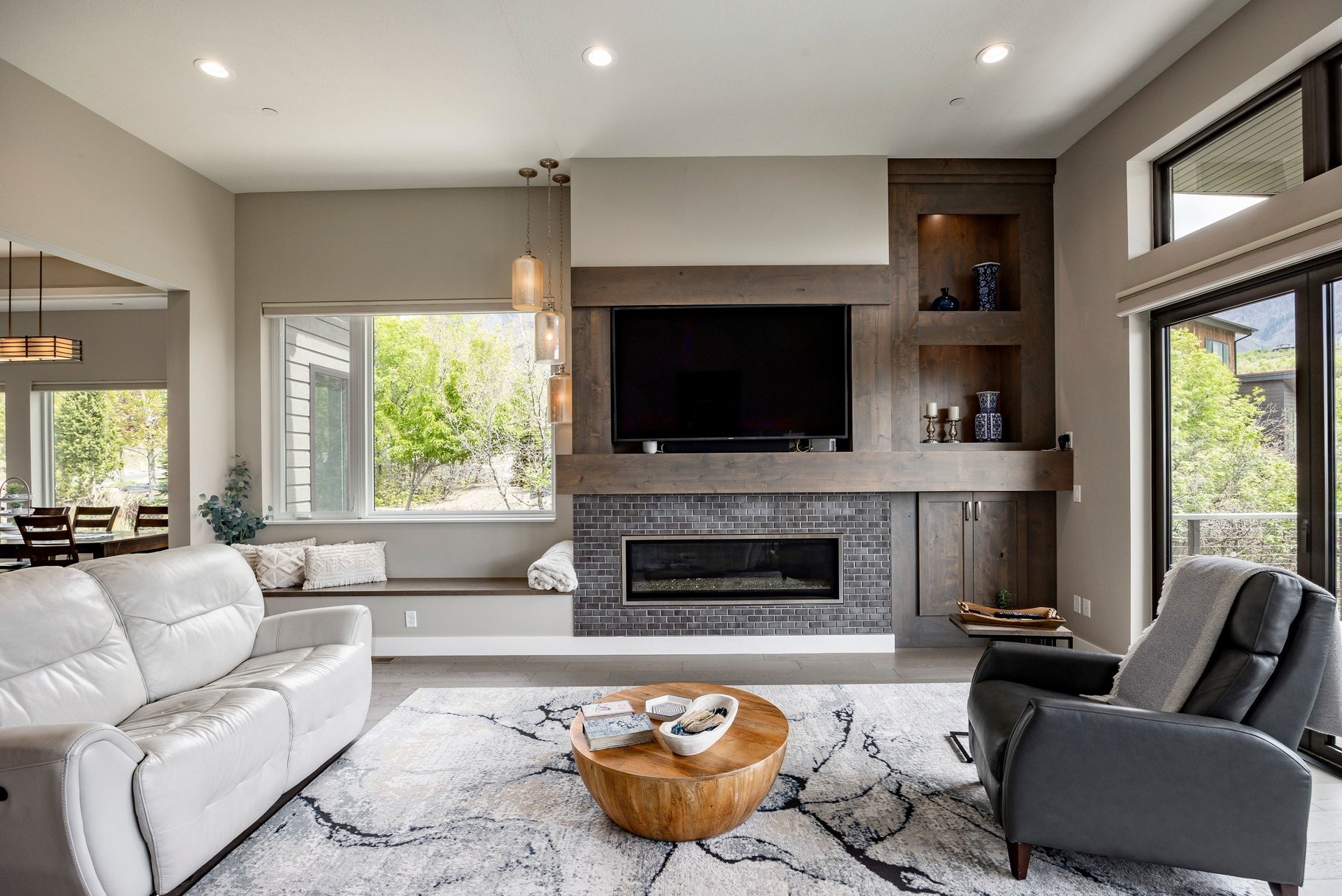  Mountain Contemporary Masterpiece with Panoramic Summit Creek Views - 物件實景