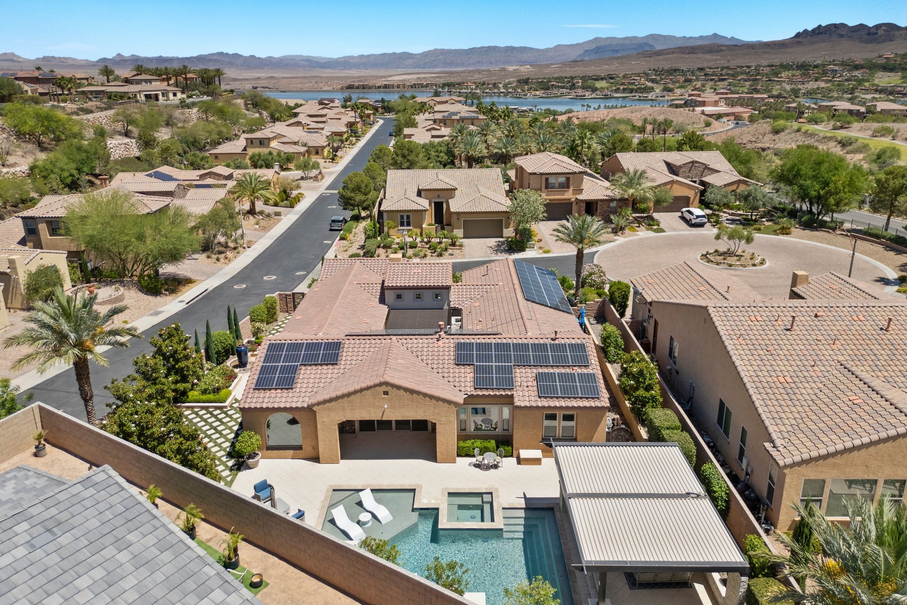  DESIGNER DREAM OASIS IN GATED LAKE LAS VEGAS, FURNISHED TURN-KEY - 物件實景