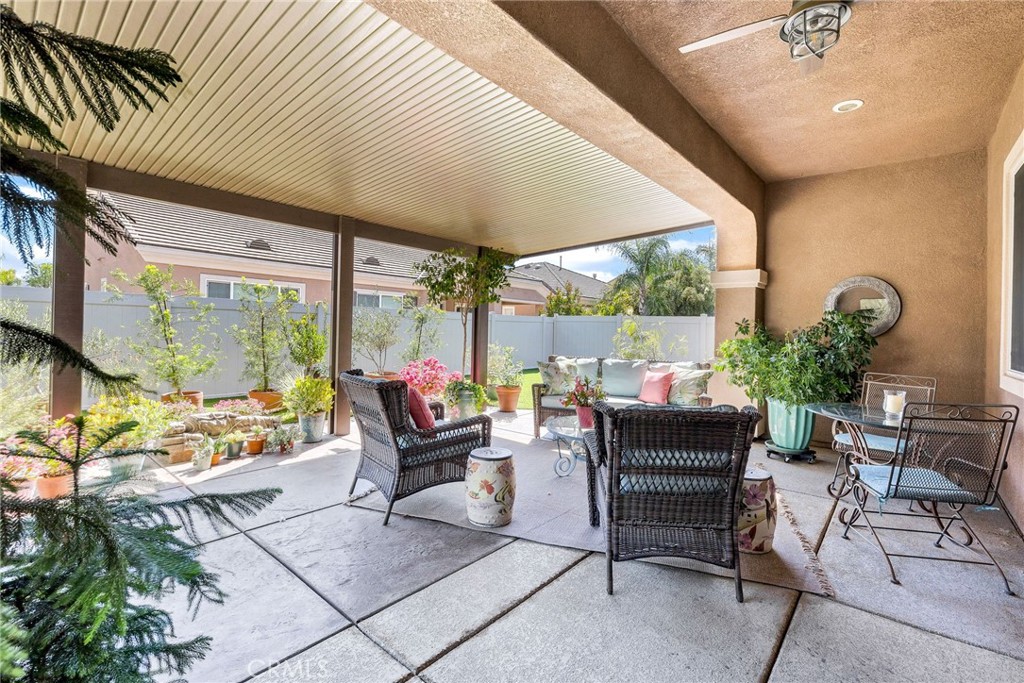 Hemet, California, 92545, United States, 2 Bedrooms Bedrooms, ,3 BathroomsBathrooms,Residential,For Sale,2034070