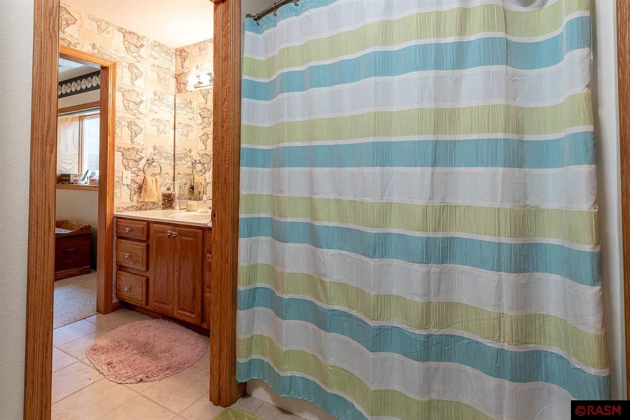 Mankato, Minnesota, 56001, United States, 4 Bedrooms Bedrooms, ,3 BathroomsBathrooms,Residential,For Sale,1879364