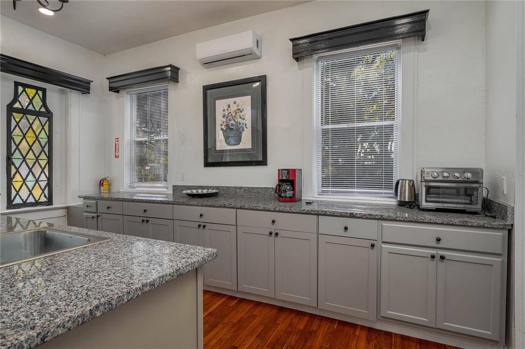 Winter Haven, Florida, 33880, United States, 4 Bedrooms Bedrooms, ,2 BathroomsBathrooms,Residential,For Sale,1954877