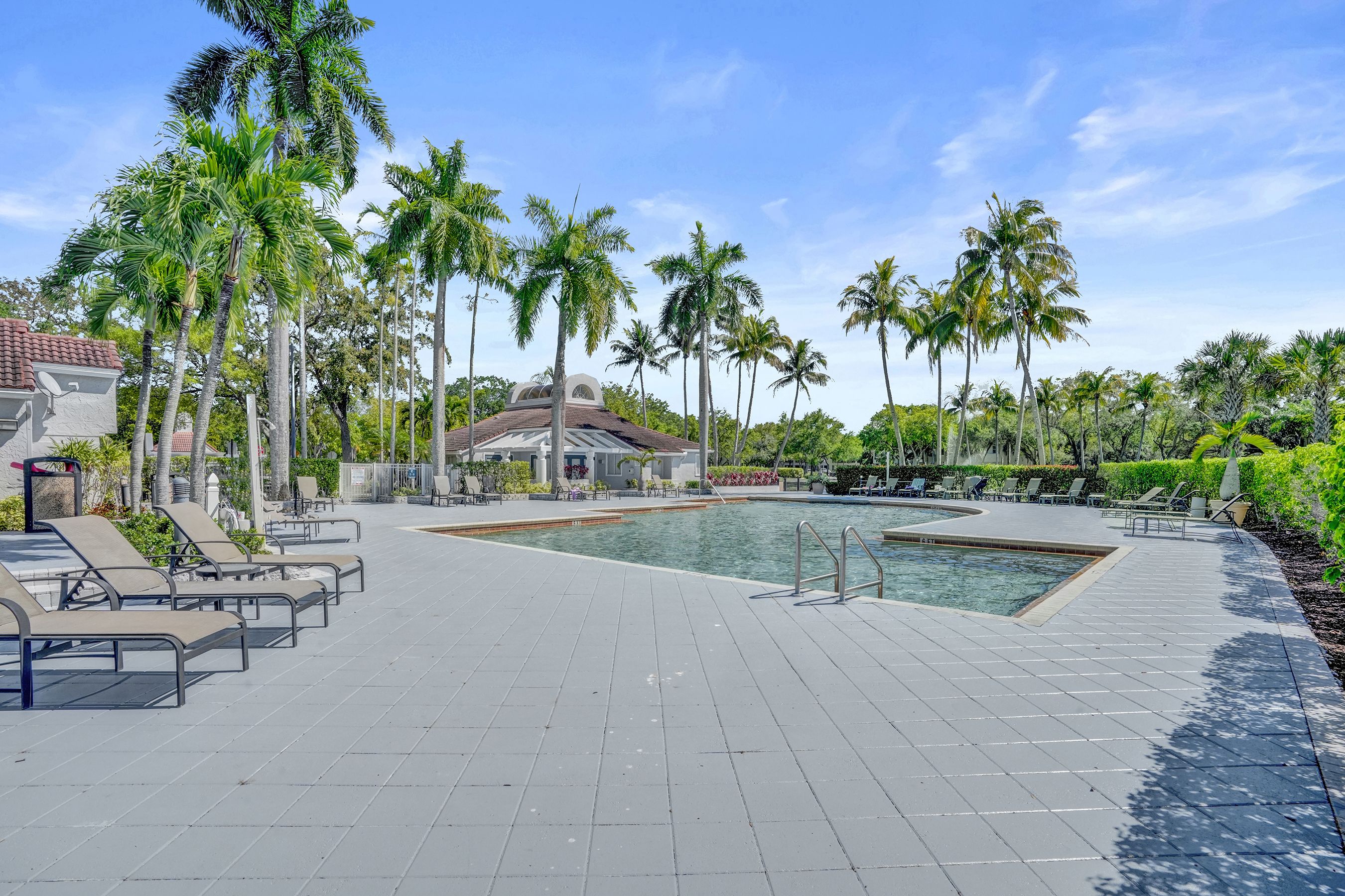  801 Lyons Road, Coconut Creek, FL, 33063 - 物件實景