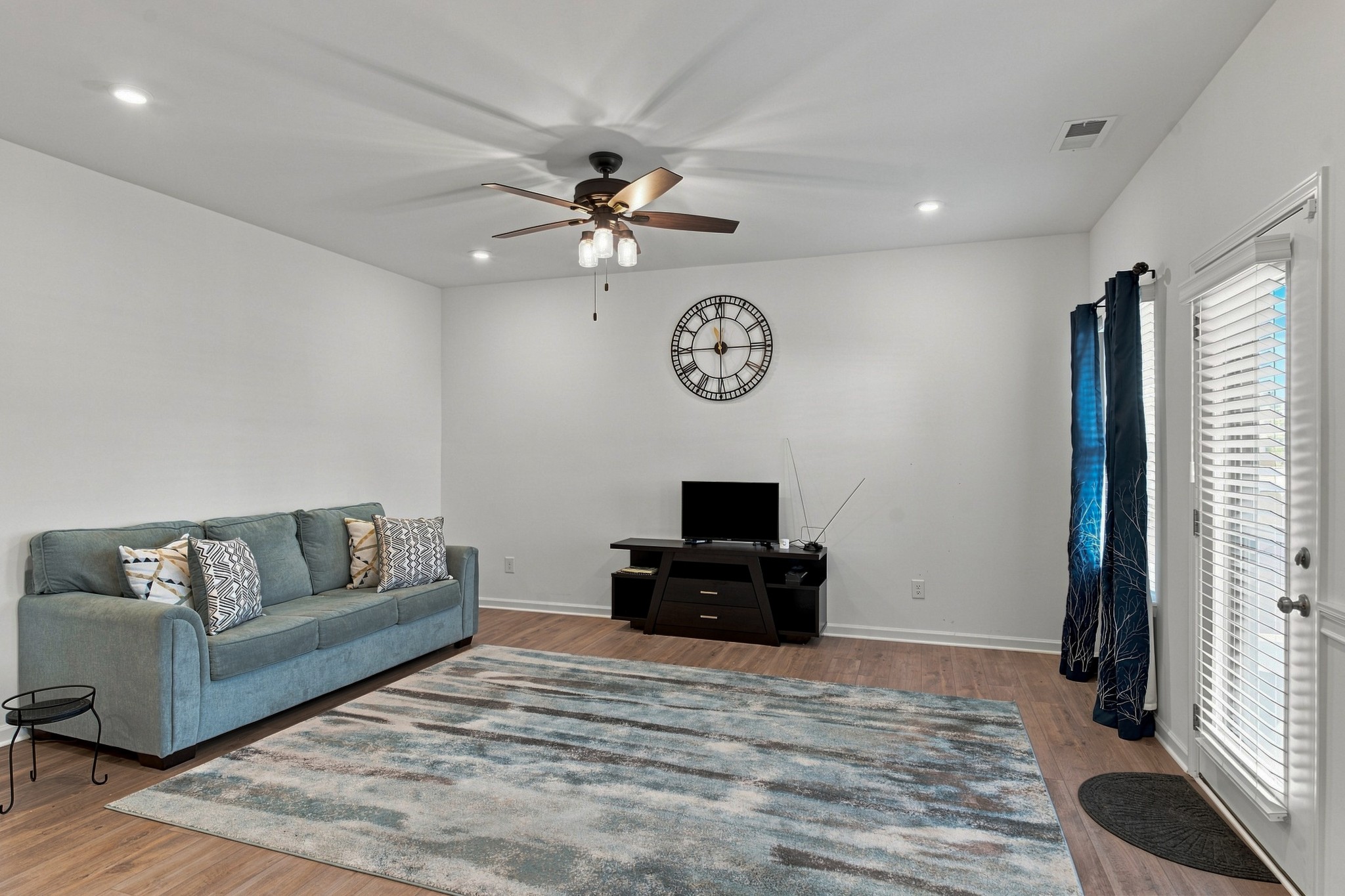  1217 Arroyo Dr, Nashville, TN, 37218 - 物件實景