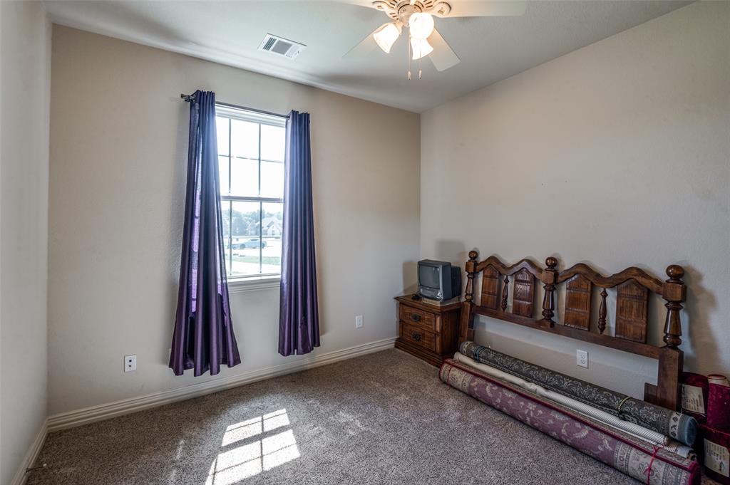Farmersville, Texas, 75442, United States, 4 Bedrooms Bedrooms, ,3 BathroomsBathrooms,Residential,For Sale,1829305
