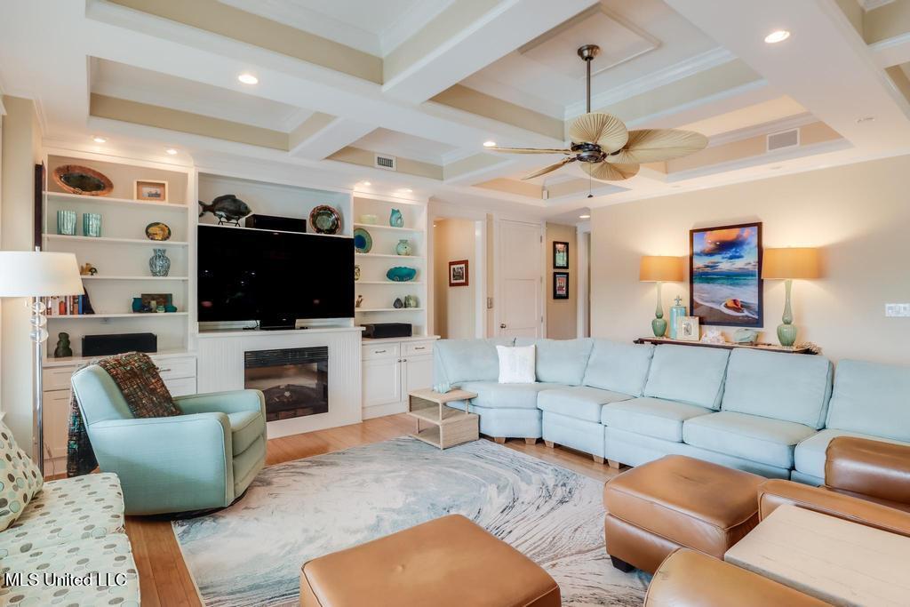 Gulfport, Mississippi, 39507, United States, 4 Bedrooms Bedrooms, ,3 BathroomsBathrooms,Residential,For Sale,1903526