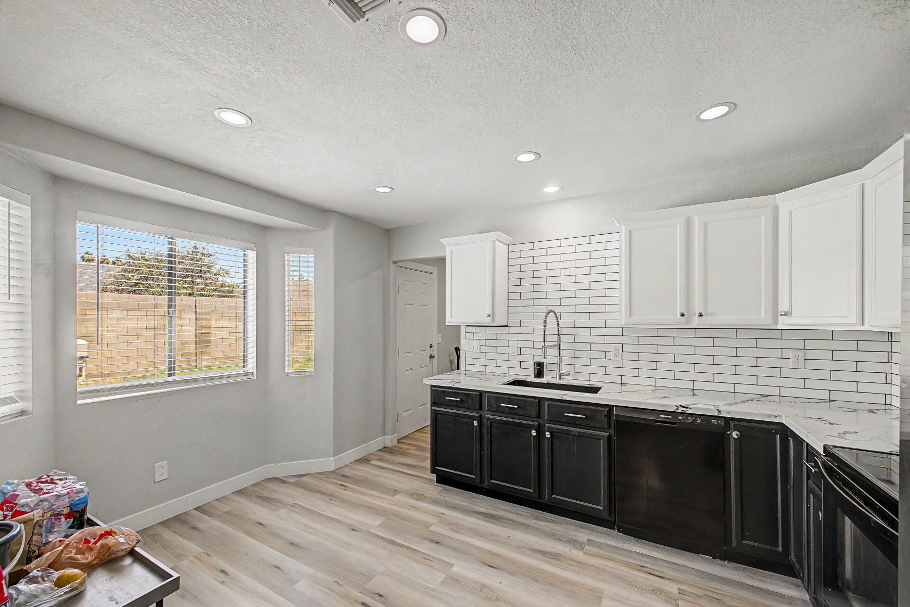 1727 N Summer Circle, Mesa, AZ, 85203 - 物件實景