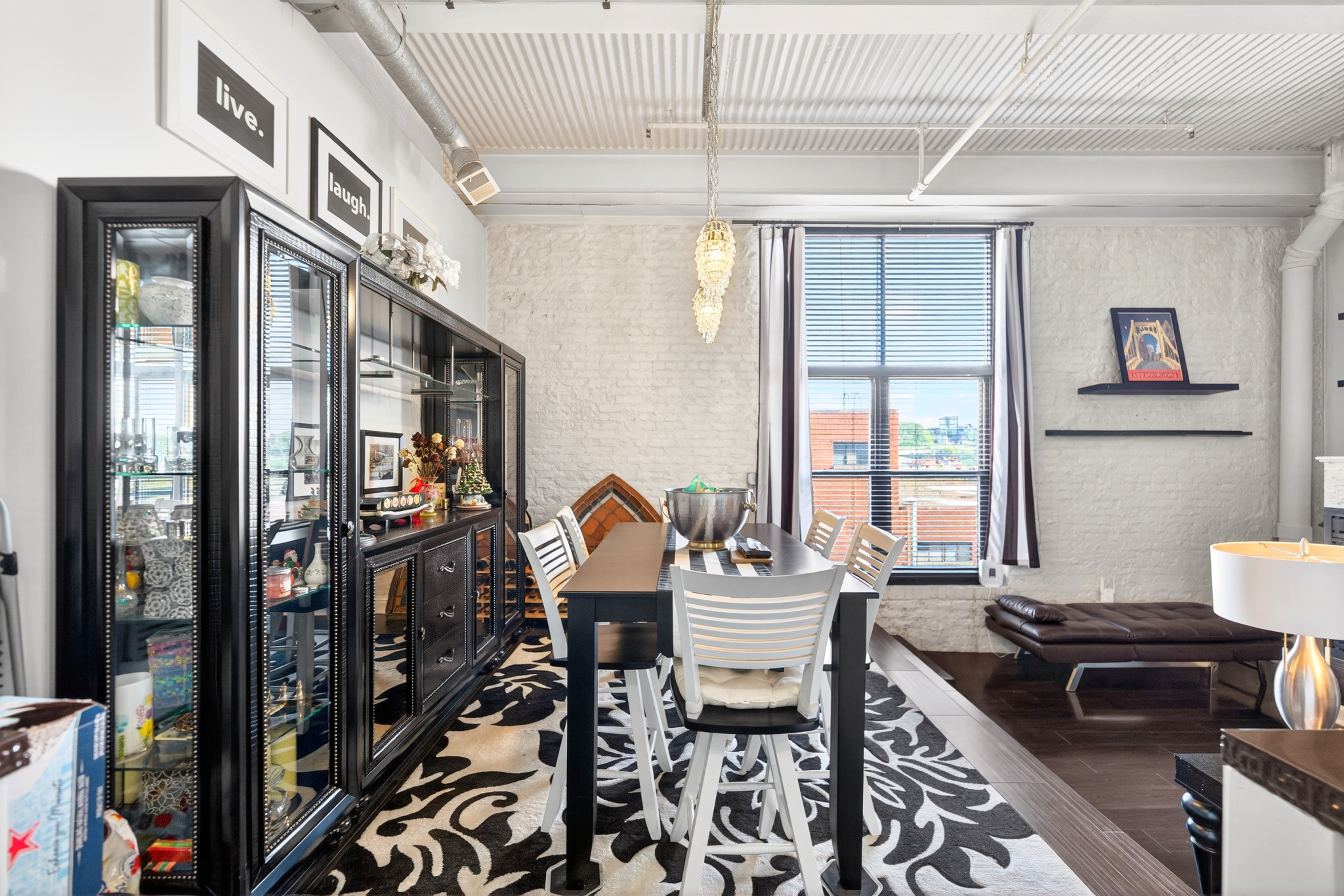 2250 Mary Street Unit 315 - 物件實景