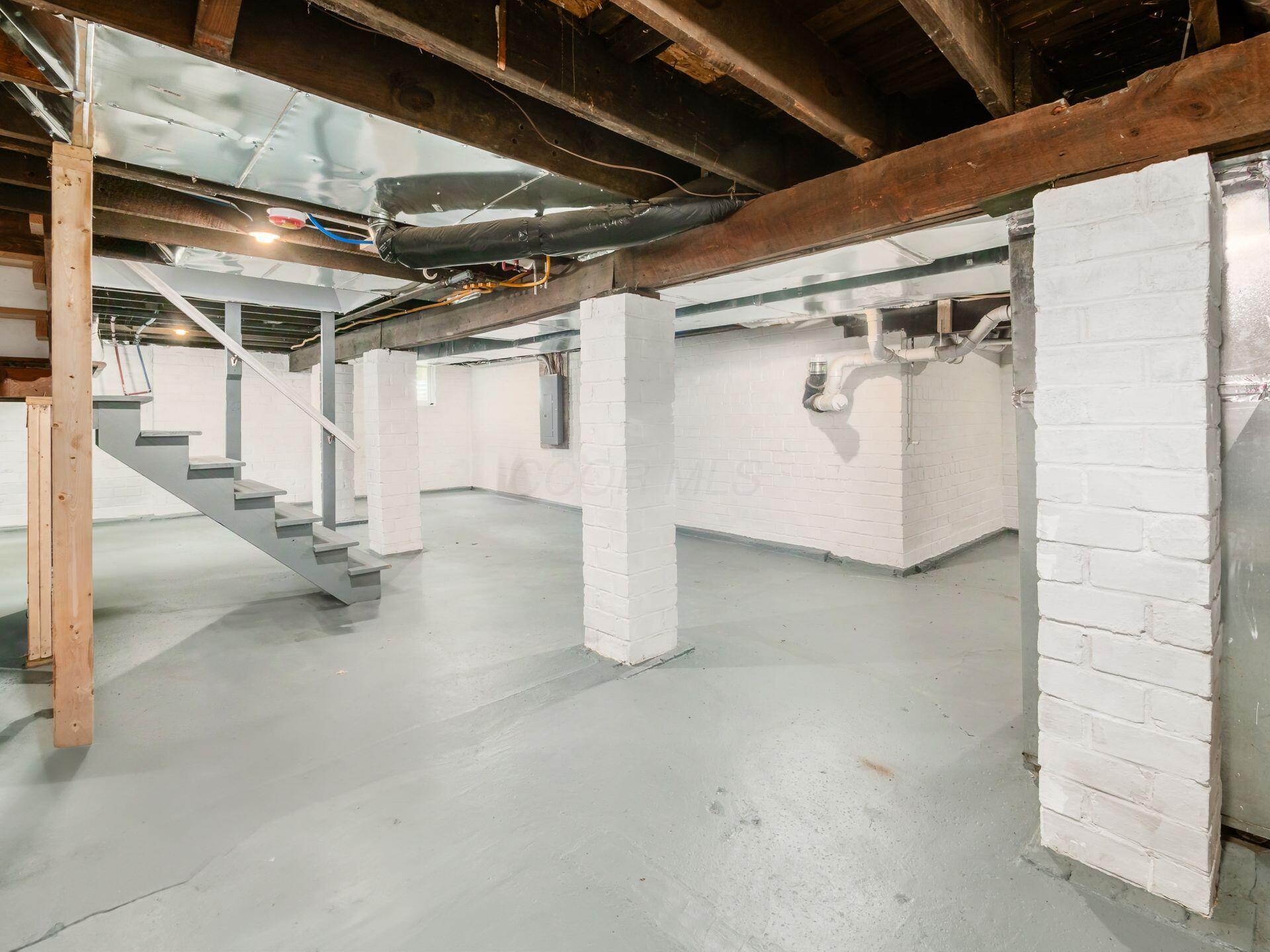 Columbus, Ohio, 43202, United States, 5 Bedrooms Bedrooms, ,4 BathroomsBathrooms,Residential,For Sale,1988321