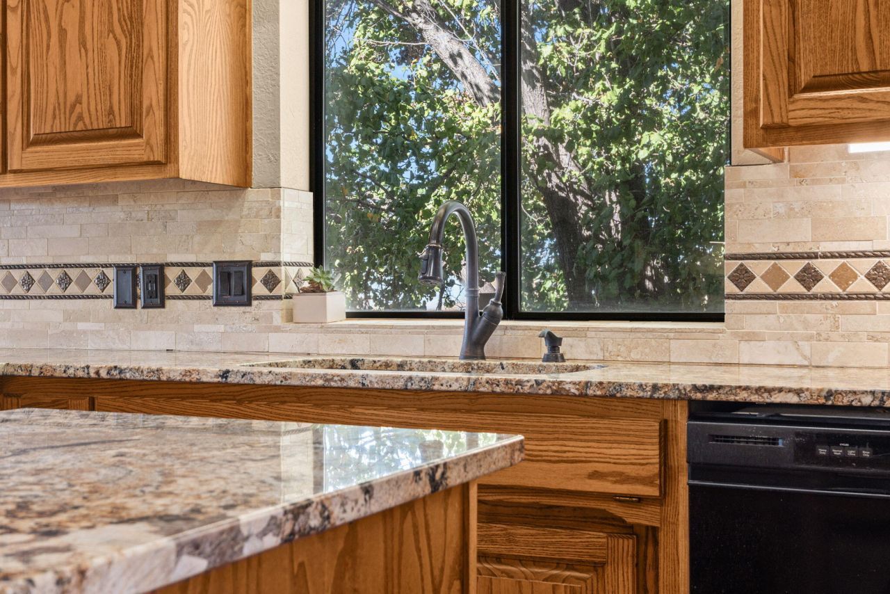 Albuquerque, New Mexico, 87112, United States, 4 Bedrooms Bedrooms, ,3 BathroomsBathrooms,Residential,For Sale,1985067