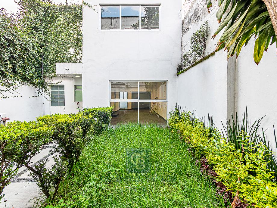 America, Coyoacán, Ciudad de México, 04040, Mexico, 8 Bedrooms Bedrooms, ,2 BathroomsBathrooms,Residential,For Sale,America,1614068