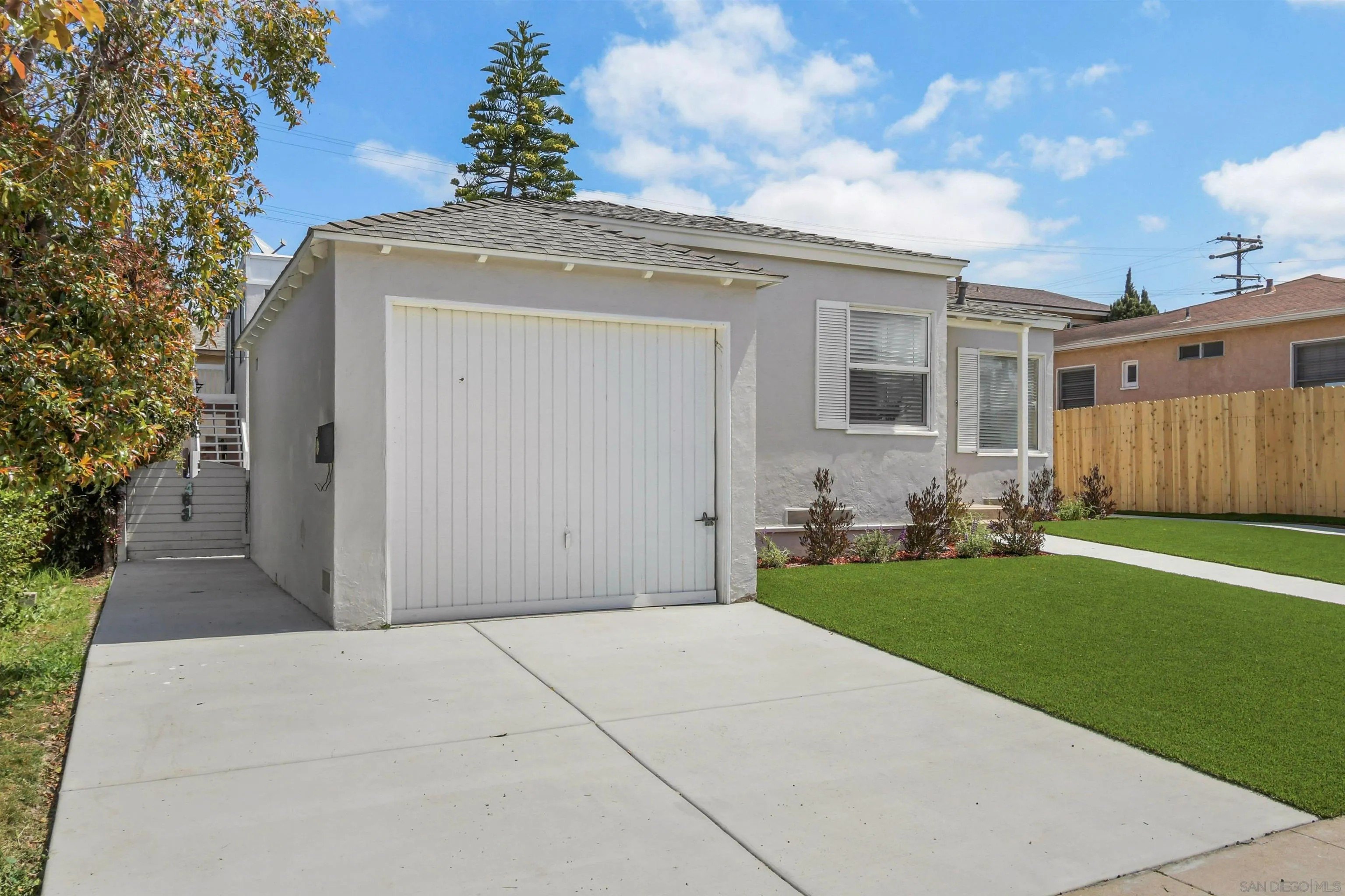 San Diego, California, 92107, United States, 4 Bedrooms Bedrooms, ,1 BathroomBathrooms,Residential,For Sale,1912111
