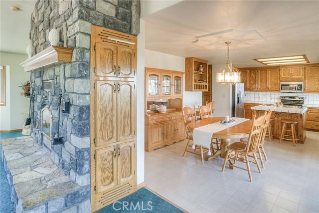 Oroville, California, 95966, United States, 3 Bedrooms Bedrooms, ,3 BathroomsBathrooms,Residential,For Sale,1927814