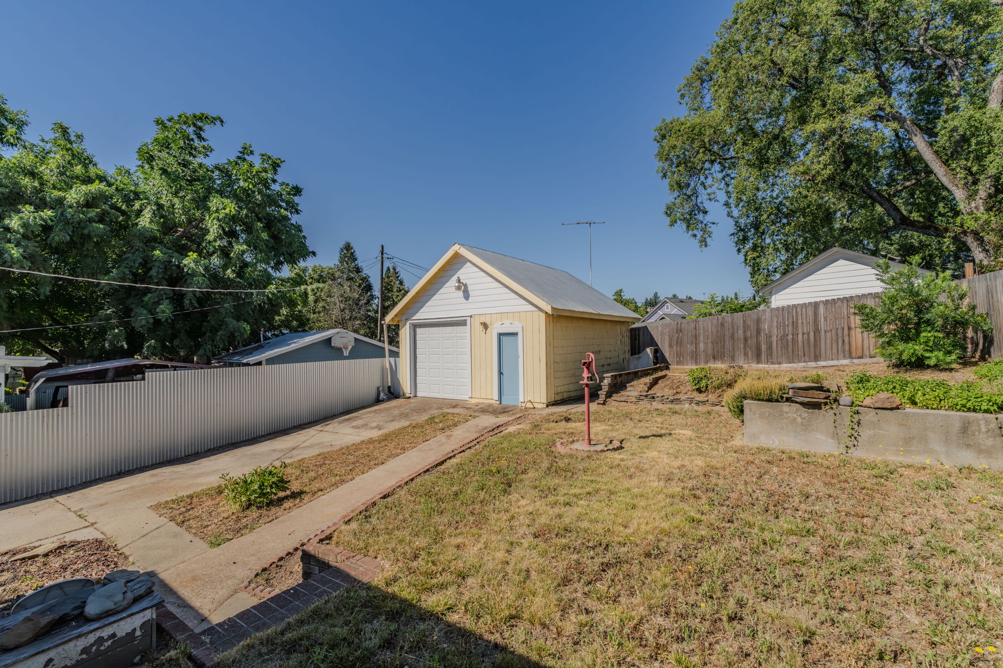  415 Church Street, Jackson, CA 95642 - 物件實景