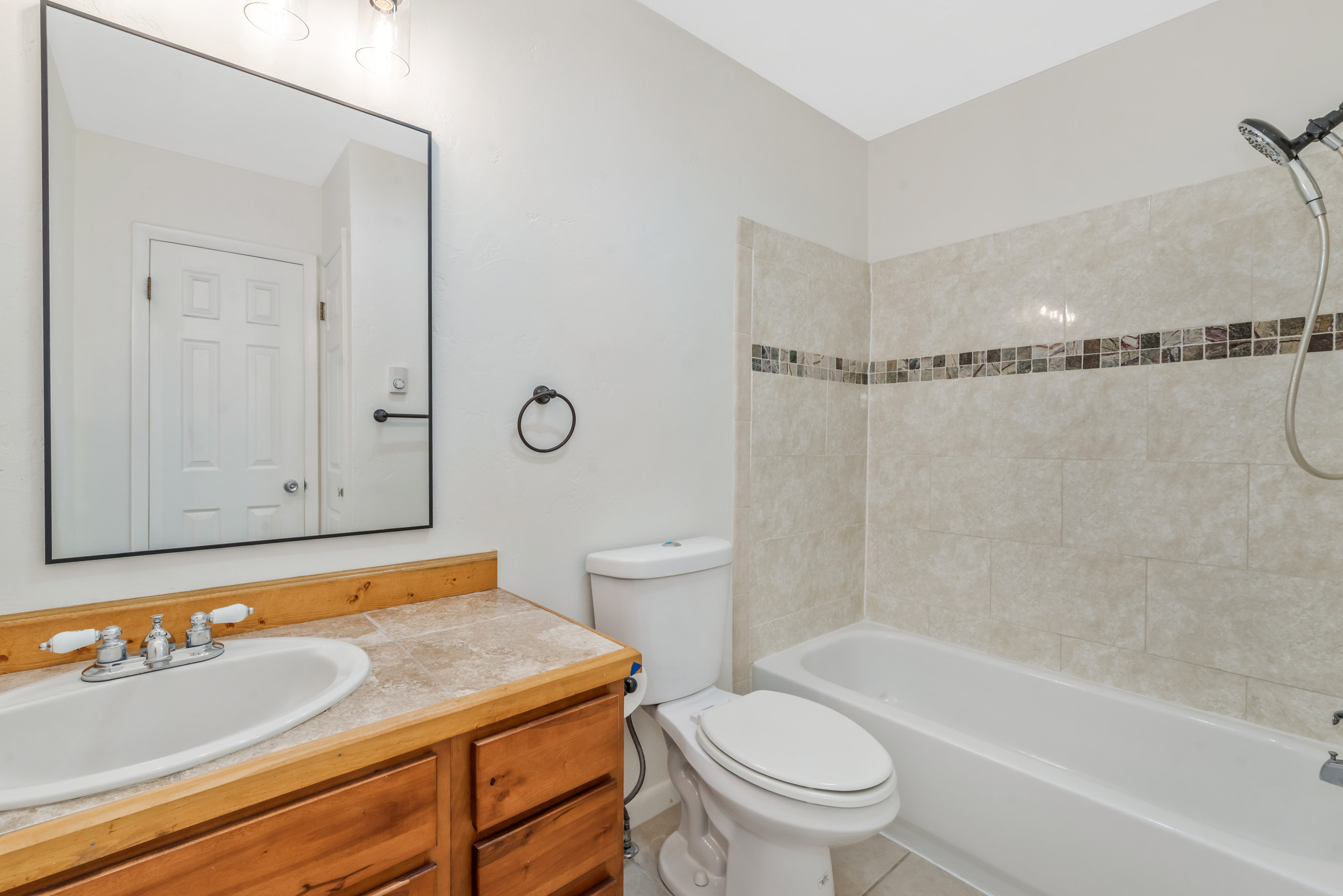  30331 County Road 16 Unit #302, Oak Creek, CO 80467 - 物件實景