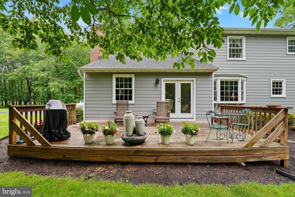 Warrenton, Virginia, 20187, United States, 4 Bedrooms Bedrooms, ,3 BathroomsBathrooms,Residential,For Sale,2048505