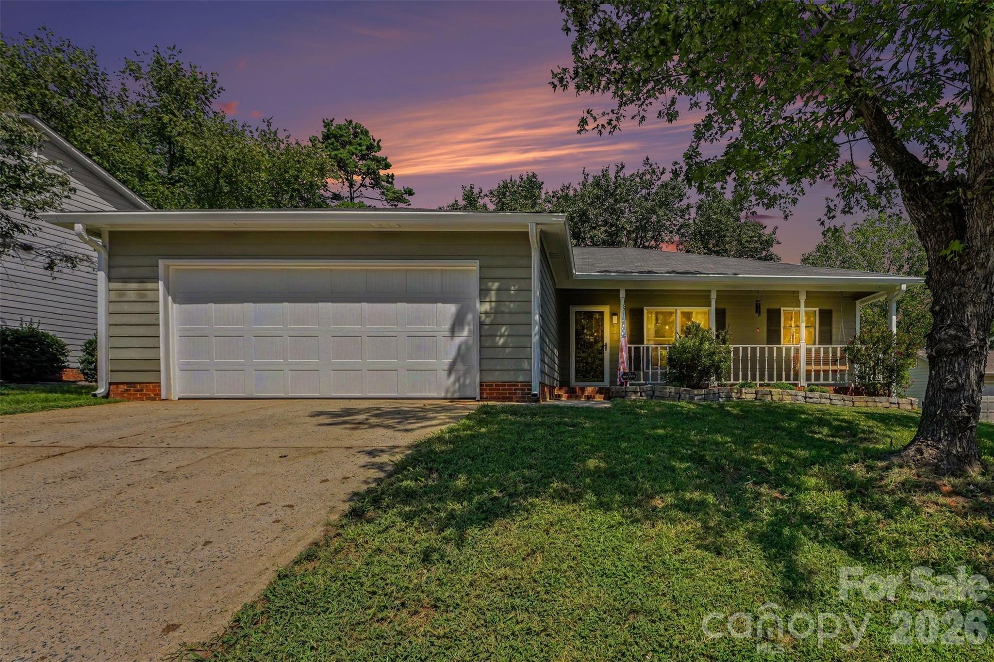 Waterflower Ln, Charlotte, NC 28262