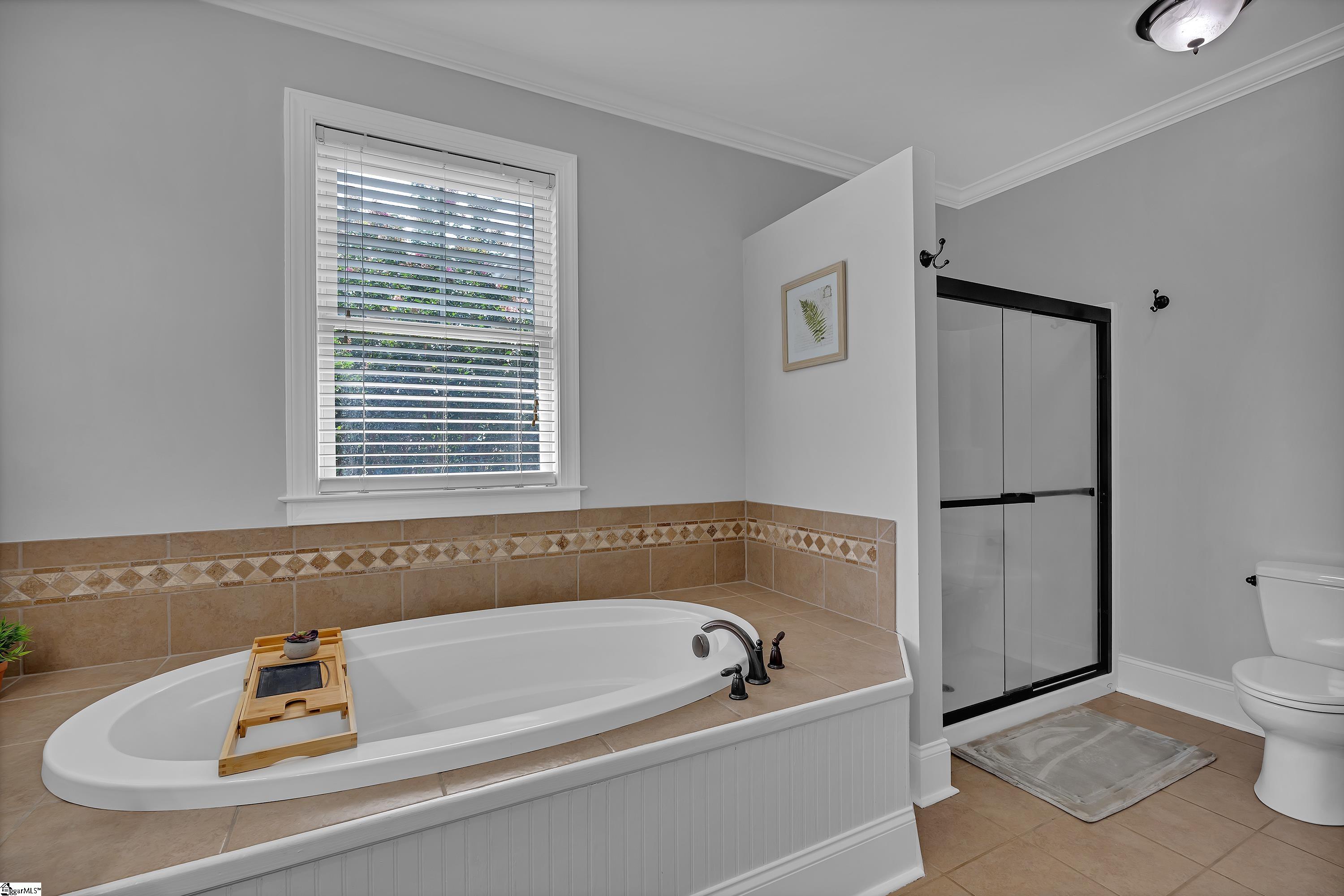 Central, South Carolina, 29630, United States, 5 Bedrooms Bedrooms, ,5 BathroomsBathrooms,Residential,For Sale,1902241