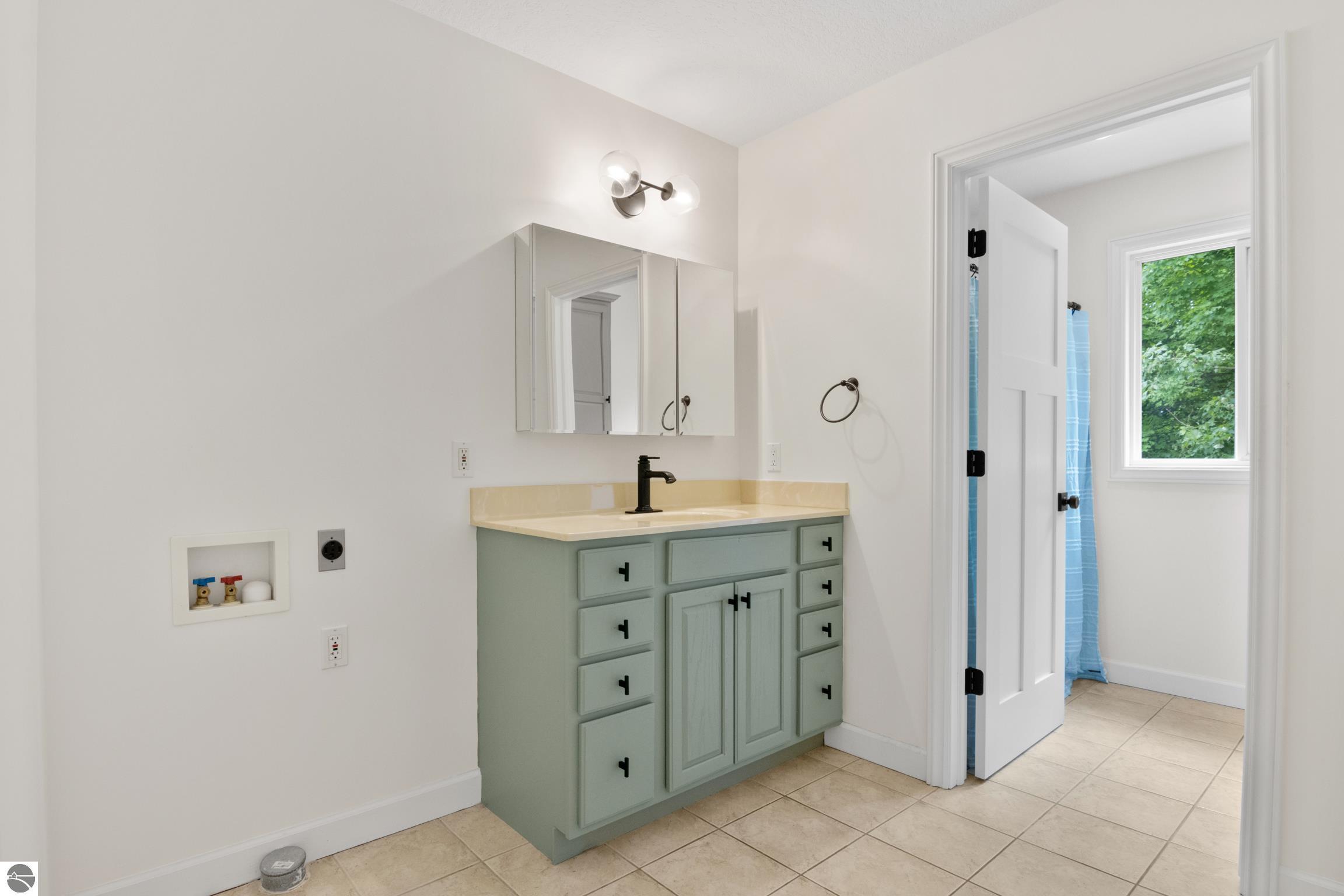Traverse City, Michigan, 49696, United States, 4 Bedrooms Bedrooms, ,2 BathroomsBathrooms,Residential,For Sale,1878448