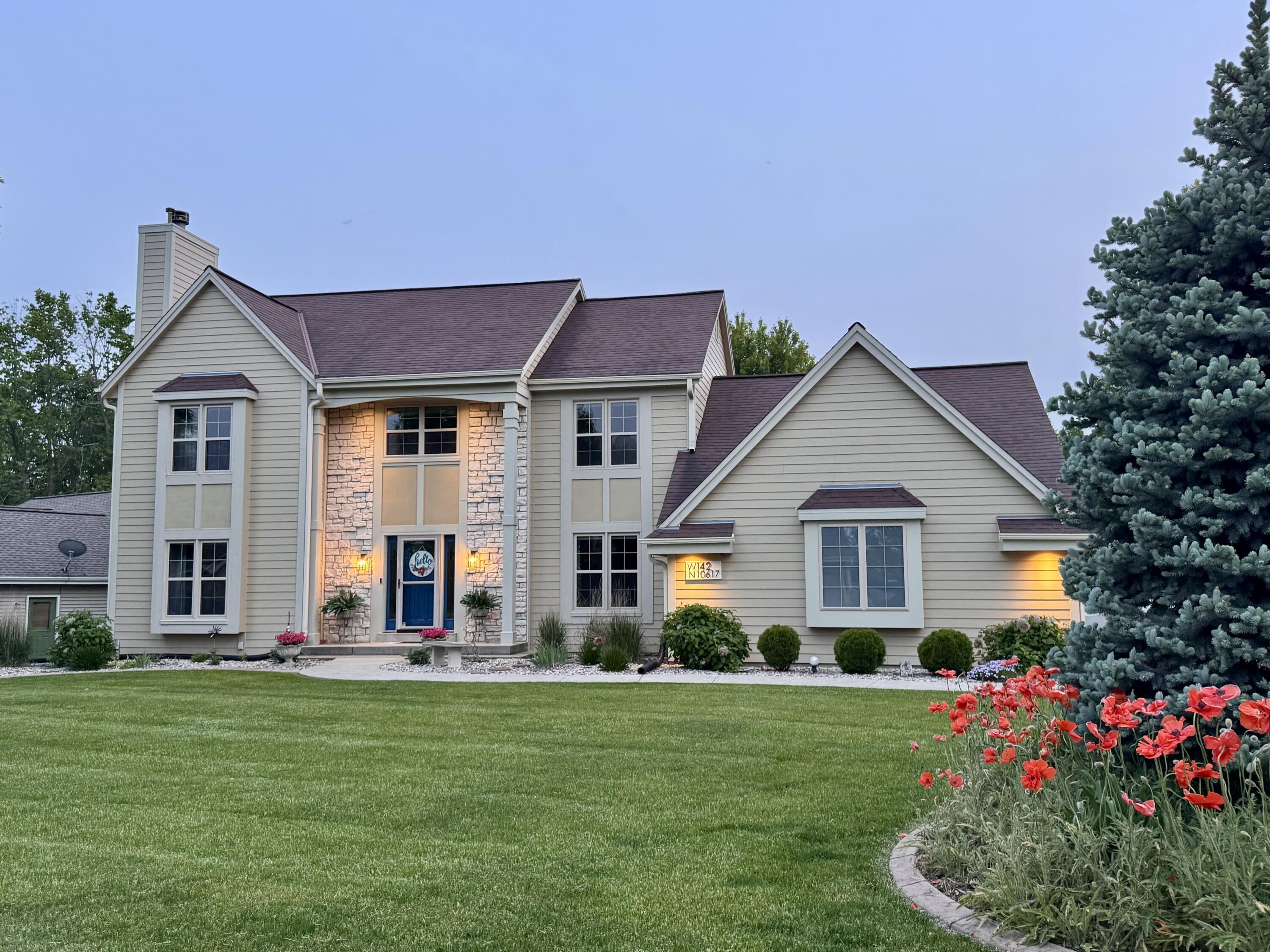 Germantown, Wisconsin, 53022, United States, 3 Bedrooms Bedrooms, ,3 BathroomsBathrooms,Residential,For Sale,1987563