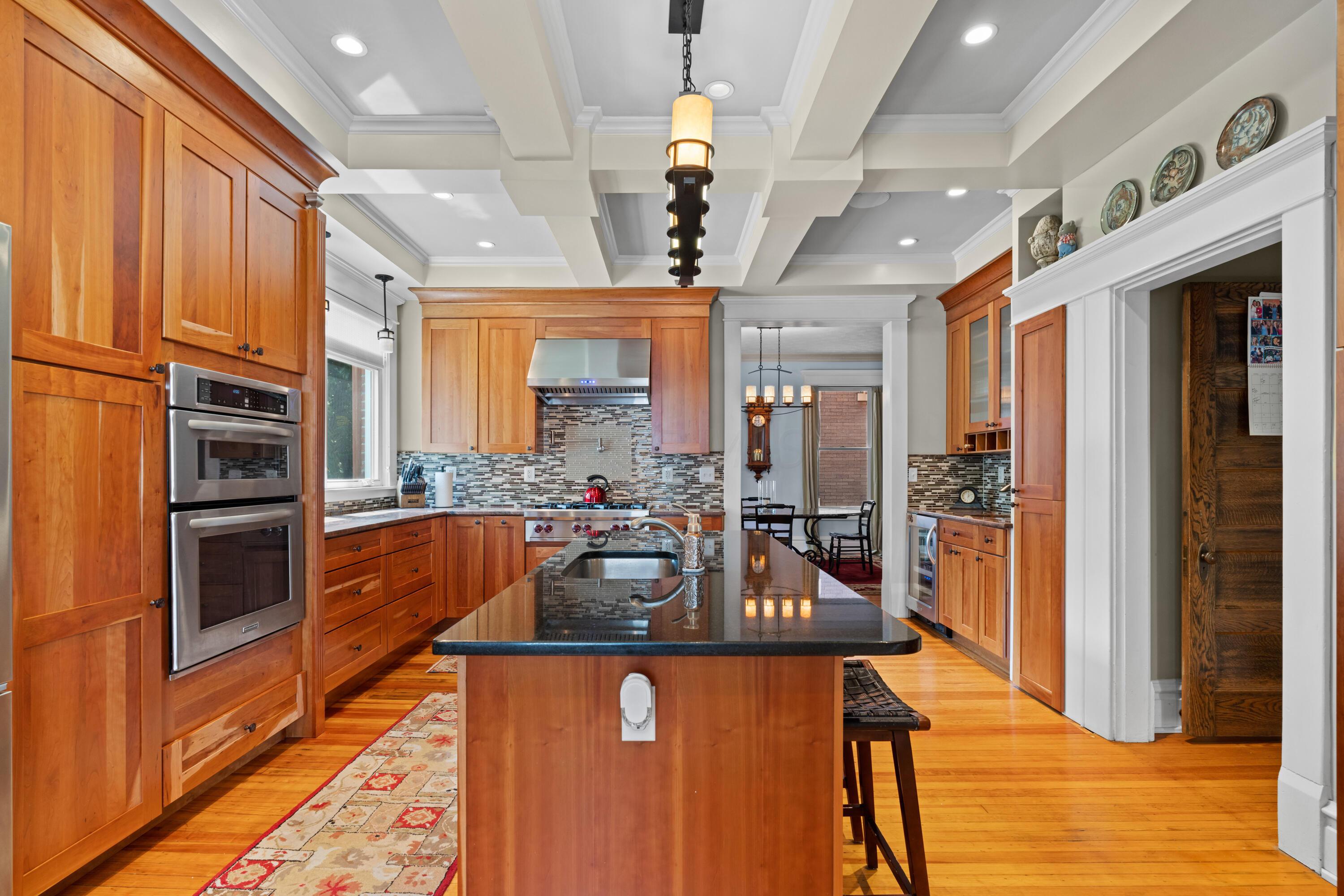 Columbus, Ohio, 43203, United States, 5 Bedrooms Bedrooms, ,4 BathroomsBathrooms,Residential,For Sale,1983824