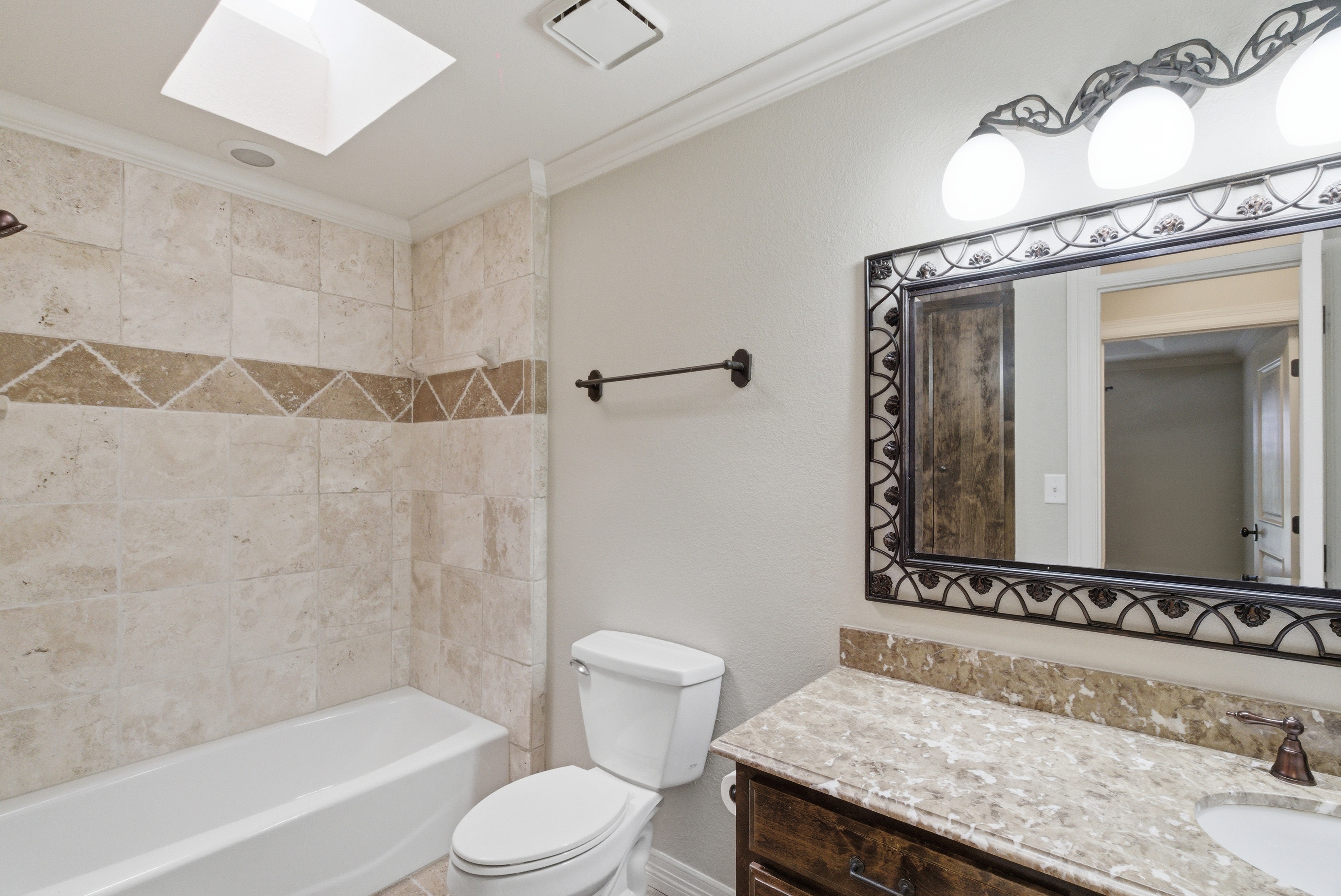  1515 Oak Forest Drive, Graham, TX, 76450 - 物件實景