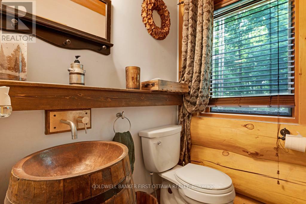 MISSISSIPPI MILLS, Ontario, K0A 2X0, CA, 4 Bedrooms Bedrooms, ,2 BathroomsBathrooms,Residential,For Sale,1865554