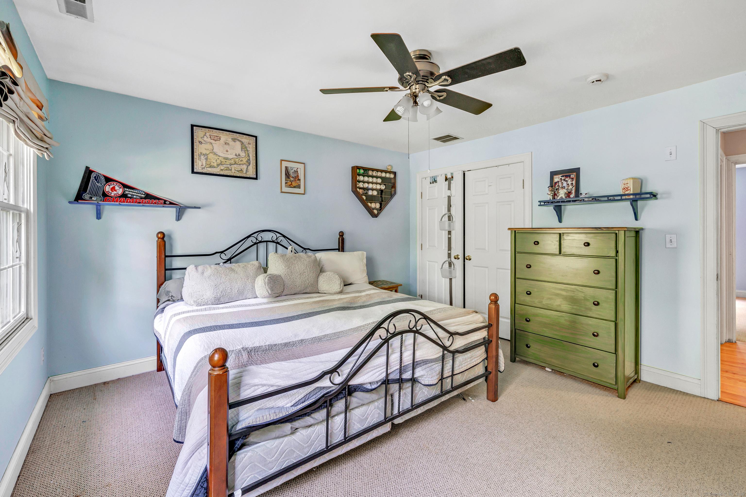 Shelton, Connecticut, 06484, United States, 4 Bedrooms Bedrooms, ,4 BathroomsBathrooms,Residential,For Sale,1937296