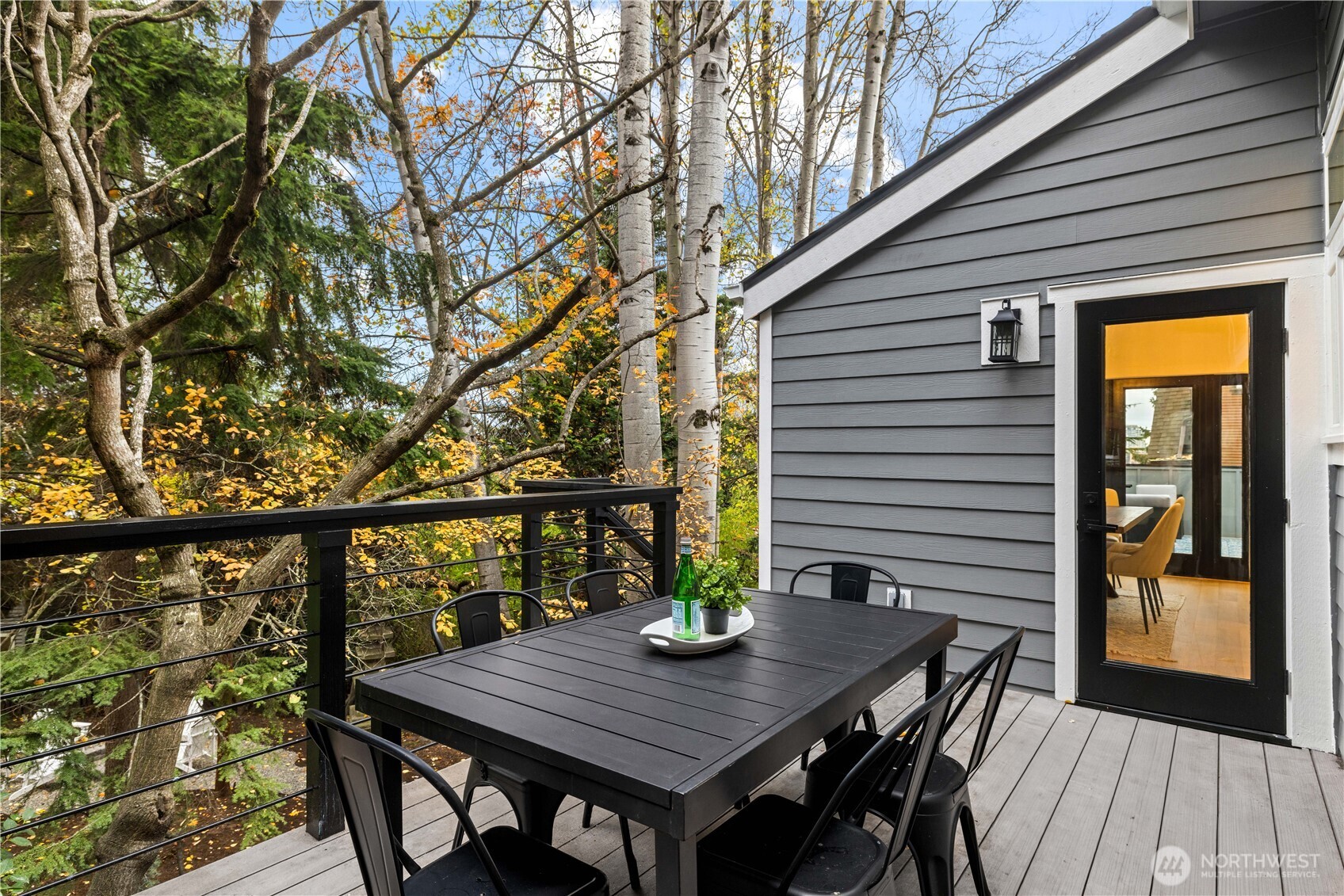 Seattle, Washington, 98109, United States, 3 Bedrooms Bedrooms, ,1 BathroomBathrooms,Residential,For Sale,1999766